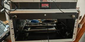 Set d'antennes directionnelles large bande UHF avec répartiteur 4 canaux + câbles BNC + Gator studio 2+ LD