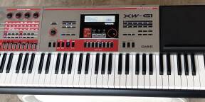 Casio XW-G1 - Groove Synthesizer Sampler Looper