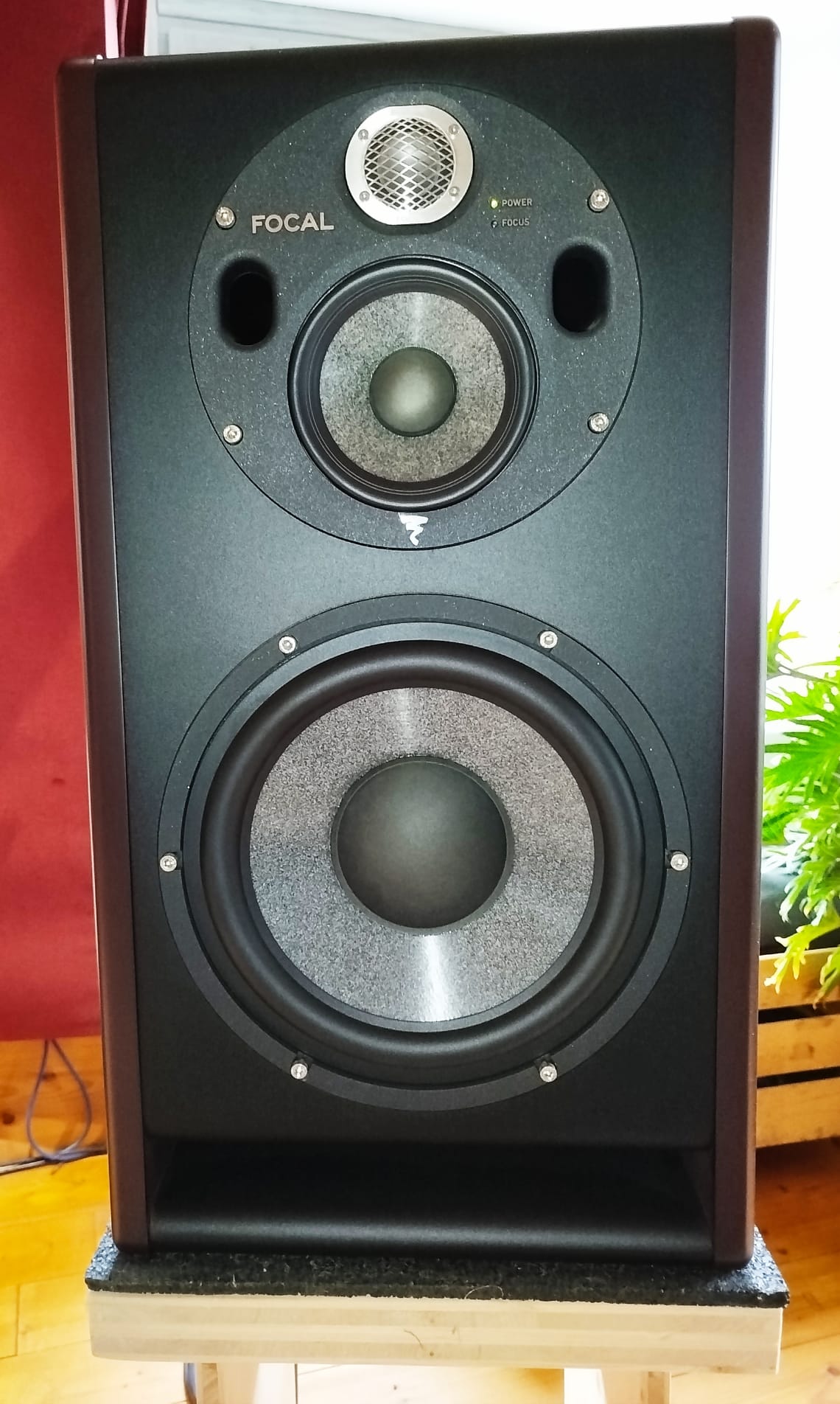 PAIRE -FOCAL TRIO 11 BE- Avec pieds en bois