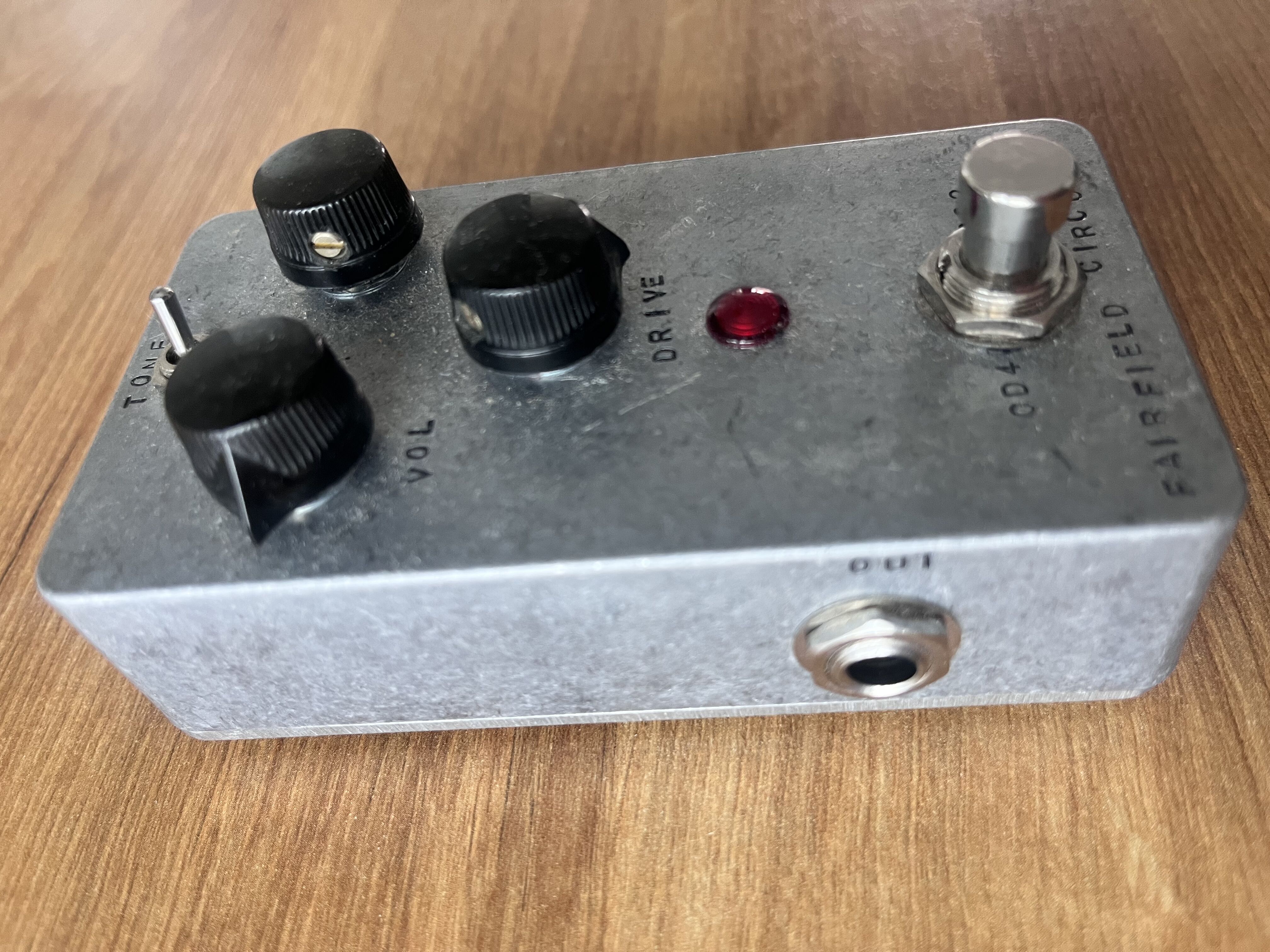 Vends Fairfield circuitry Barbershop V2