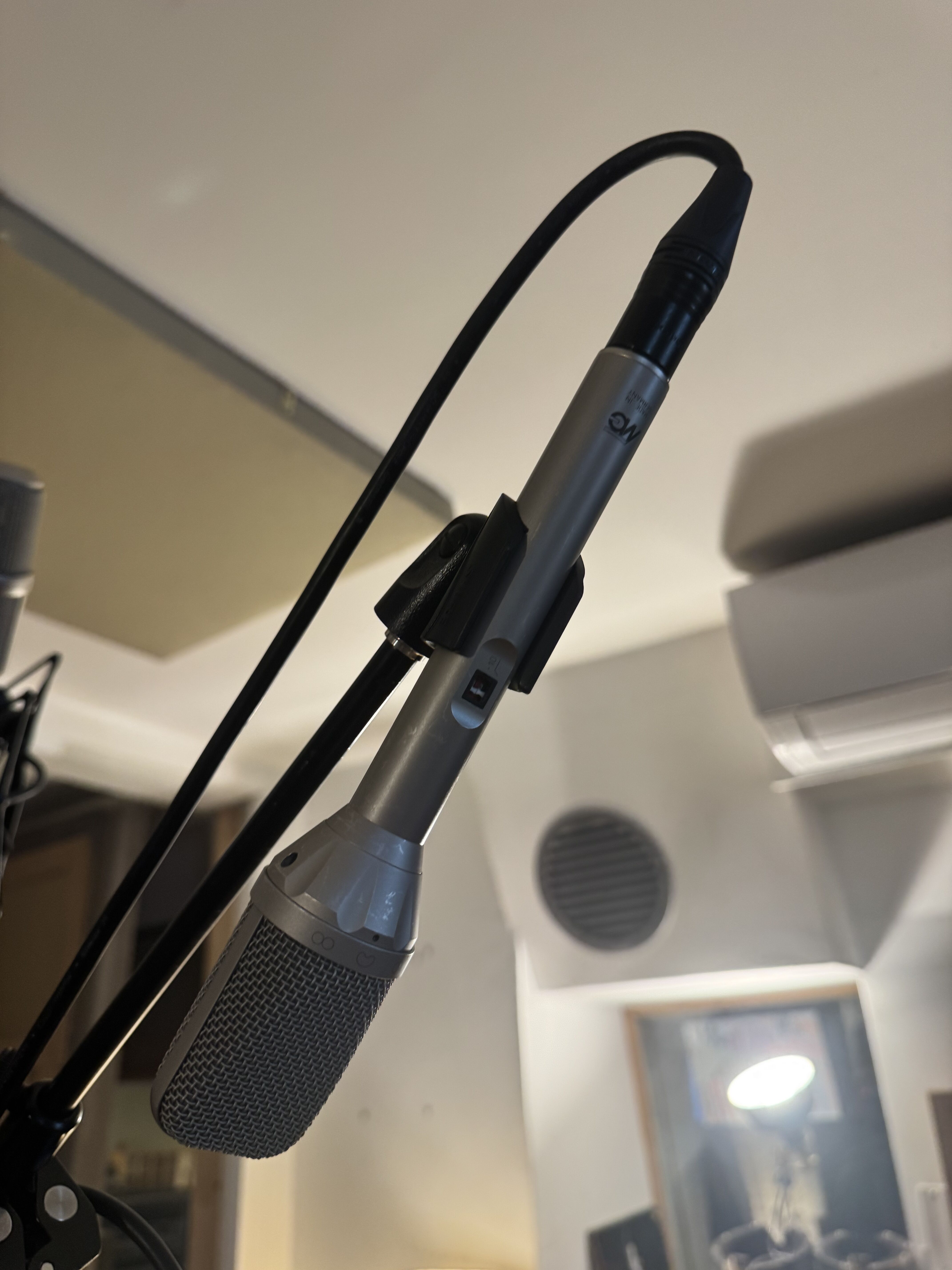 MICROTECH GEFFEL UM70S TRES BON ETAT