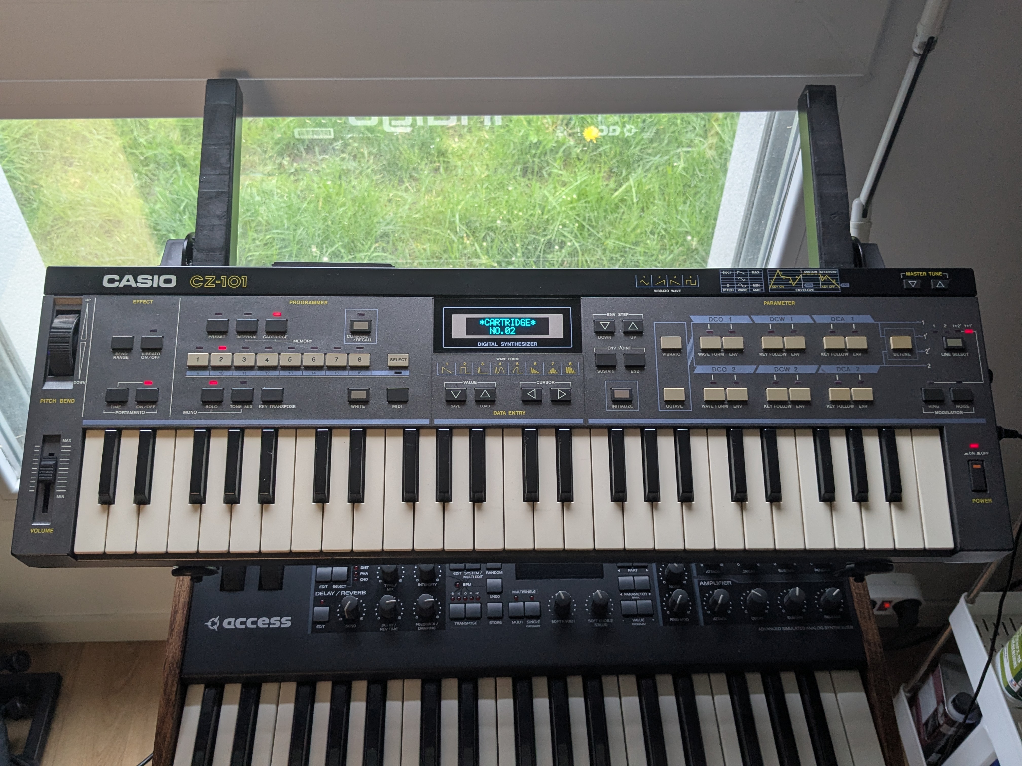 Casio CZ-101 + cartouche RA-3 + écran LED + mod batterie