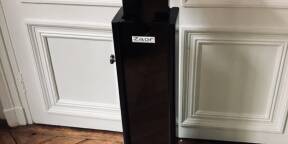Vends paire de stand Zaor - Wood Black Finition
