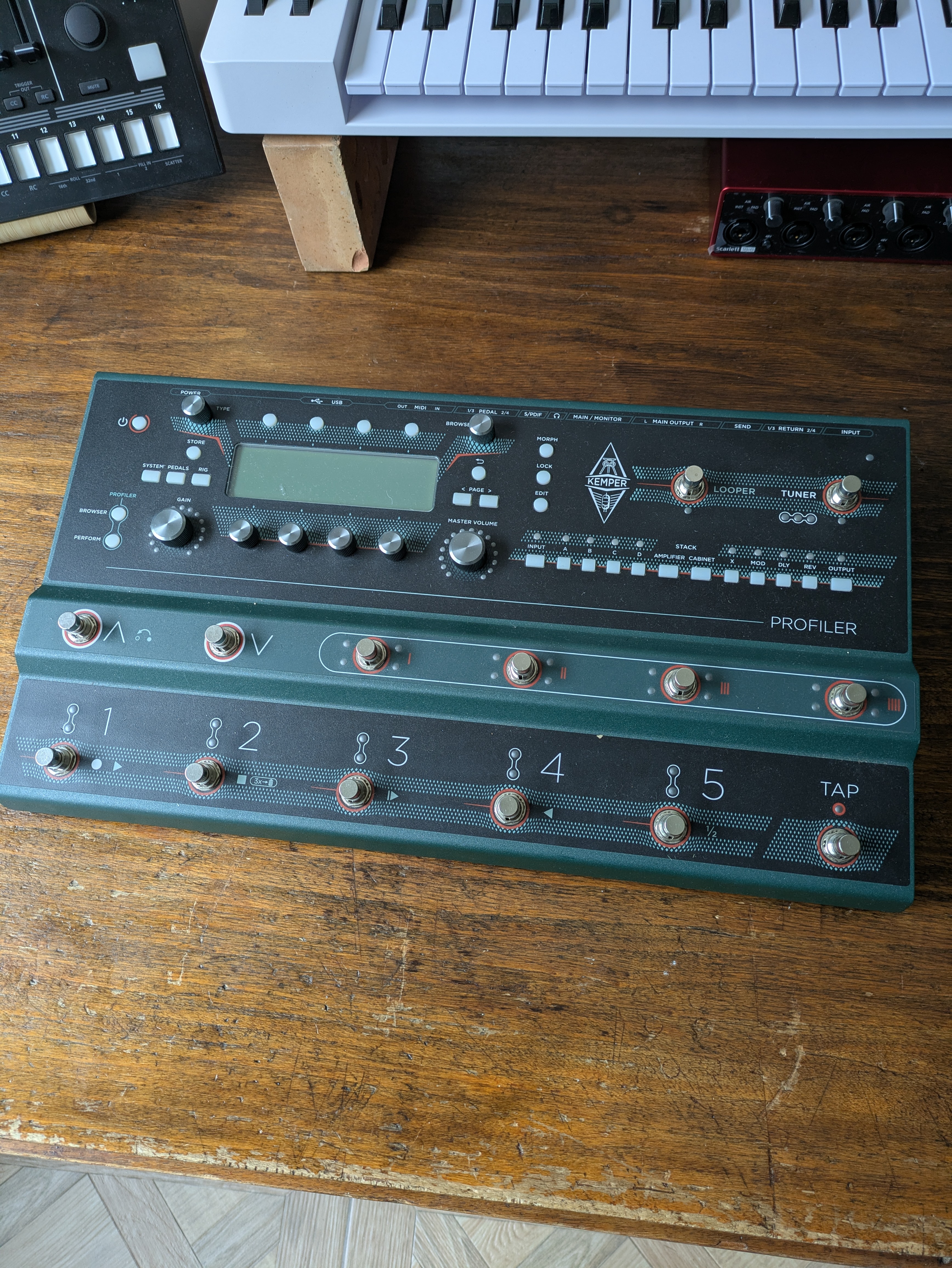 Vends Kemper profiler stage 