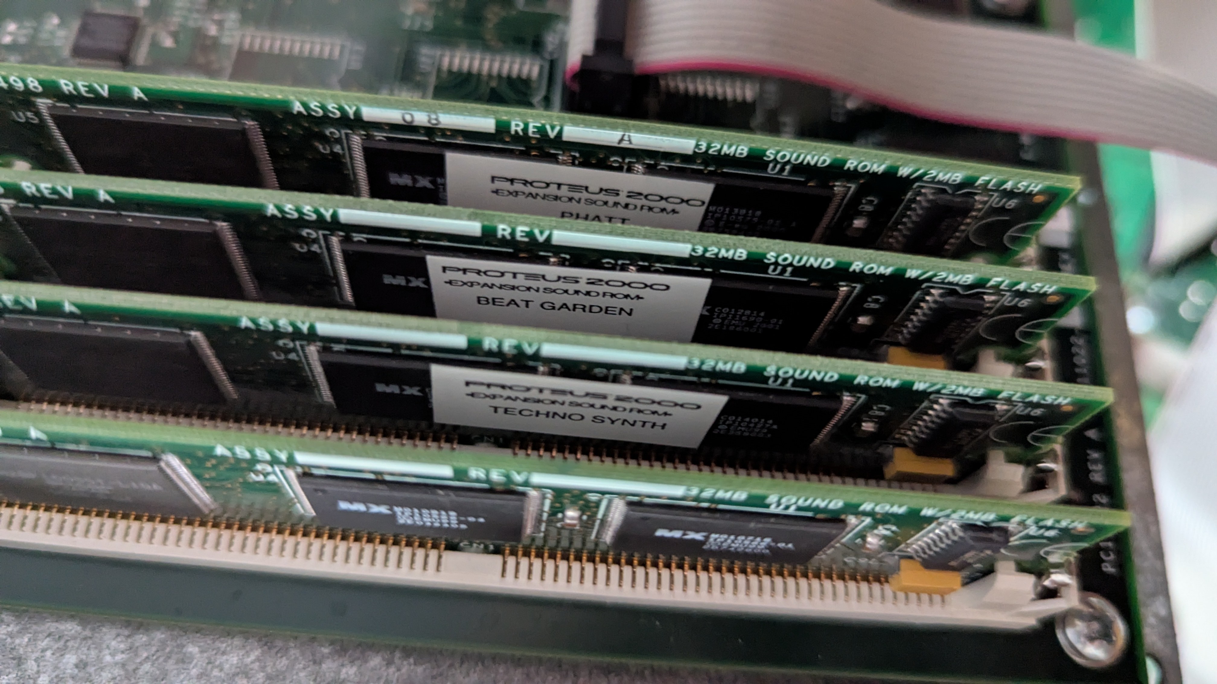 Vends ROM E-MU Pure Phatt