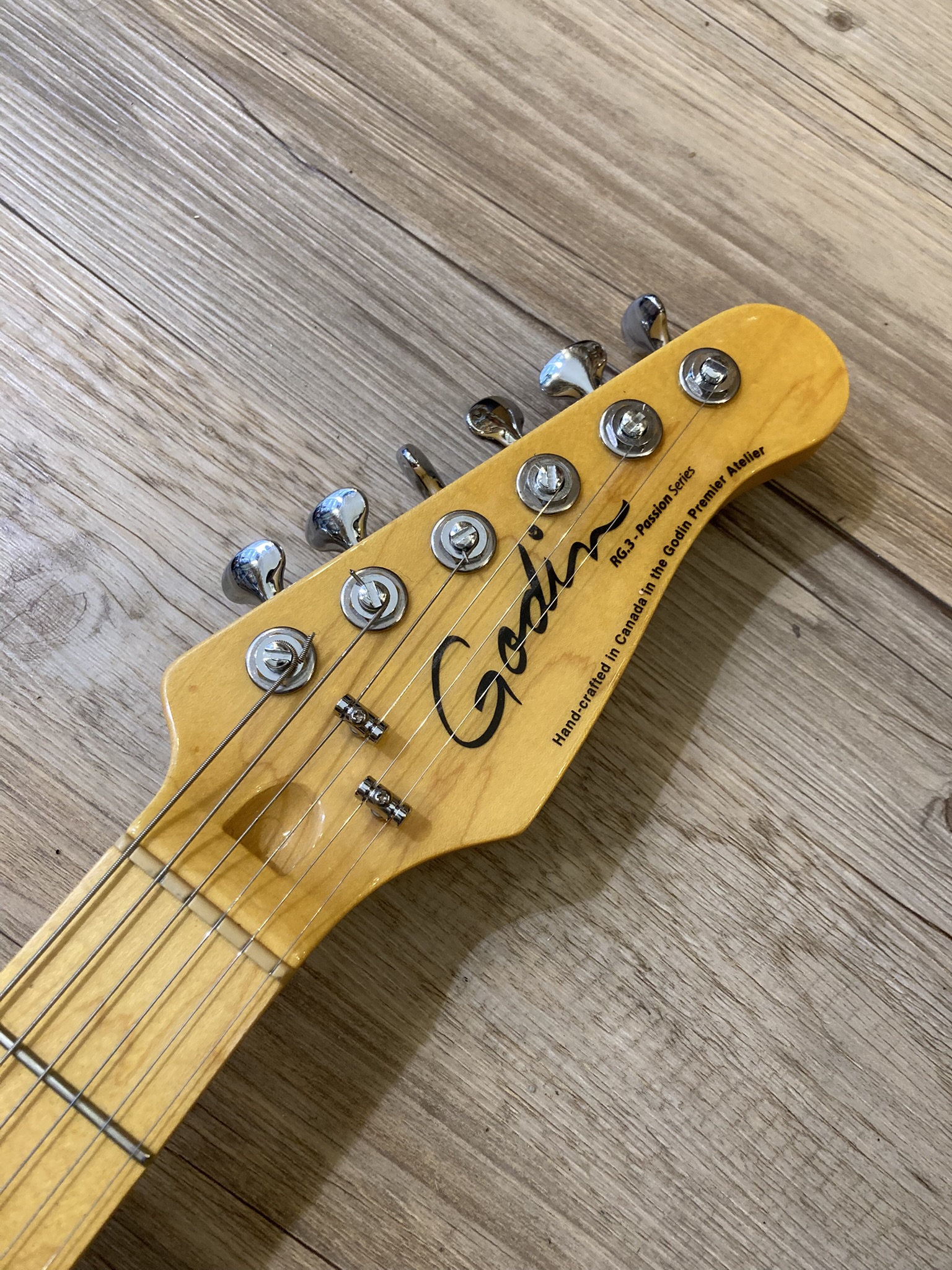 Godin Passion RG-3 (90502)