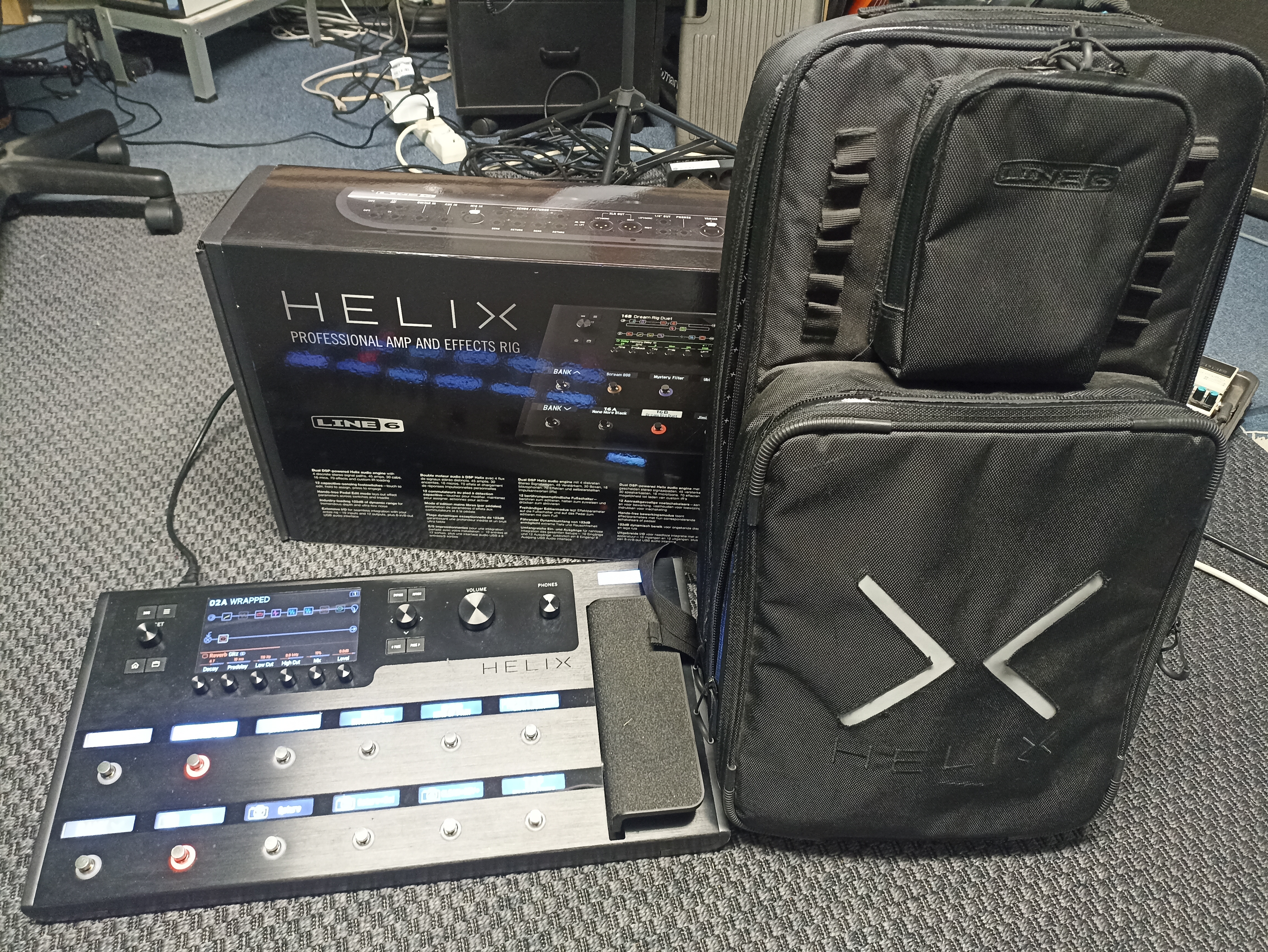 Line 6 Helix Floor, très bon état 