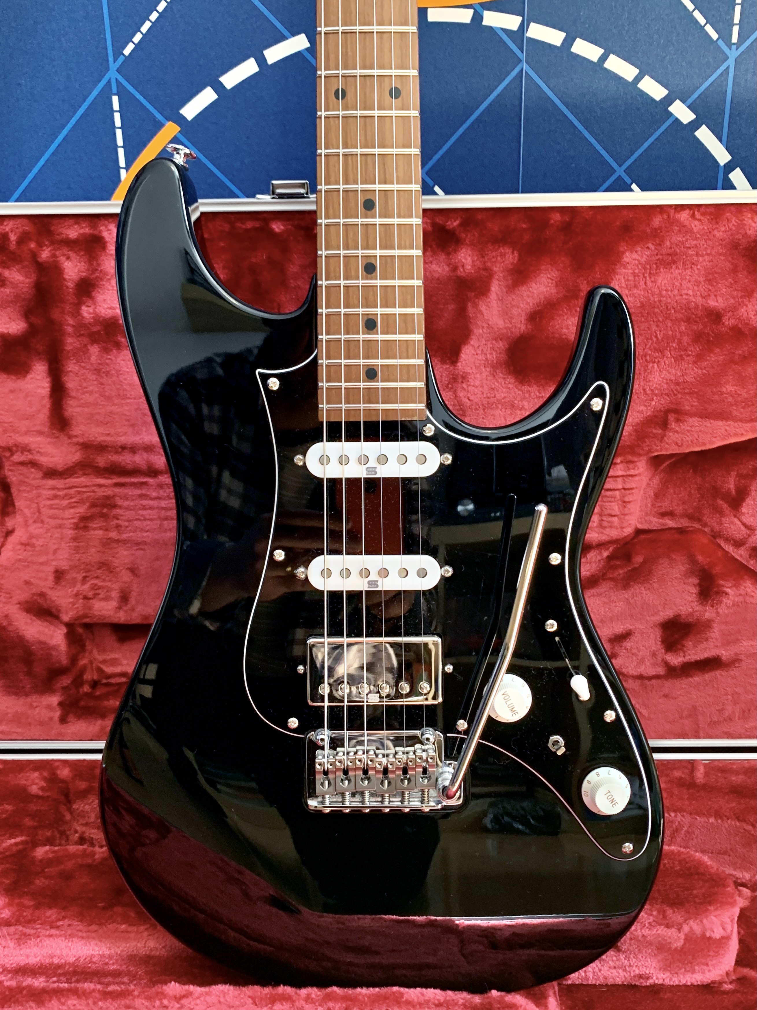 Ibanez AZ2204B Prestige (41015)