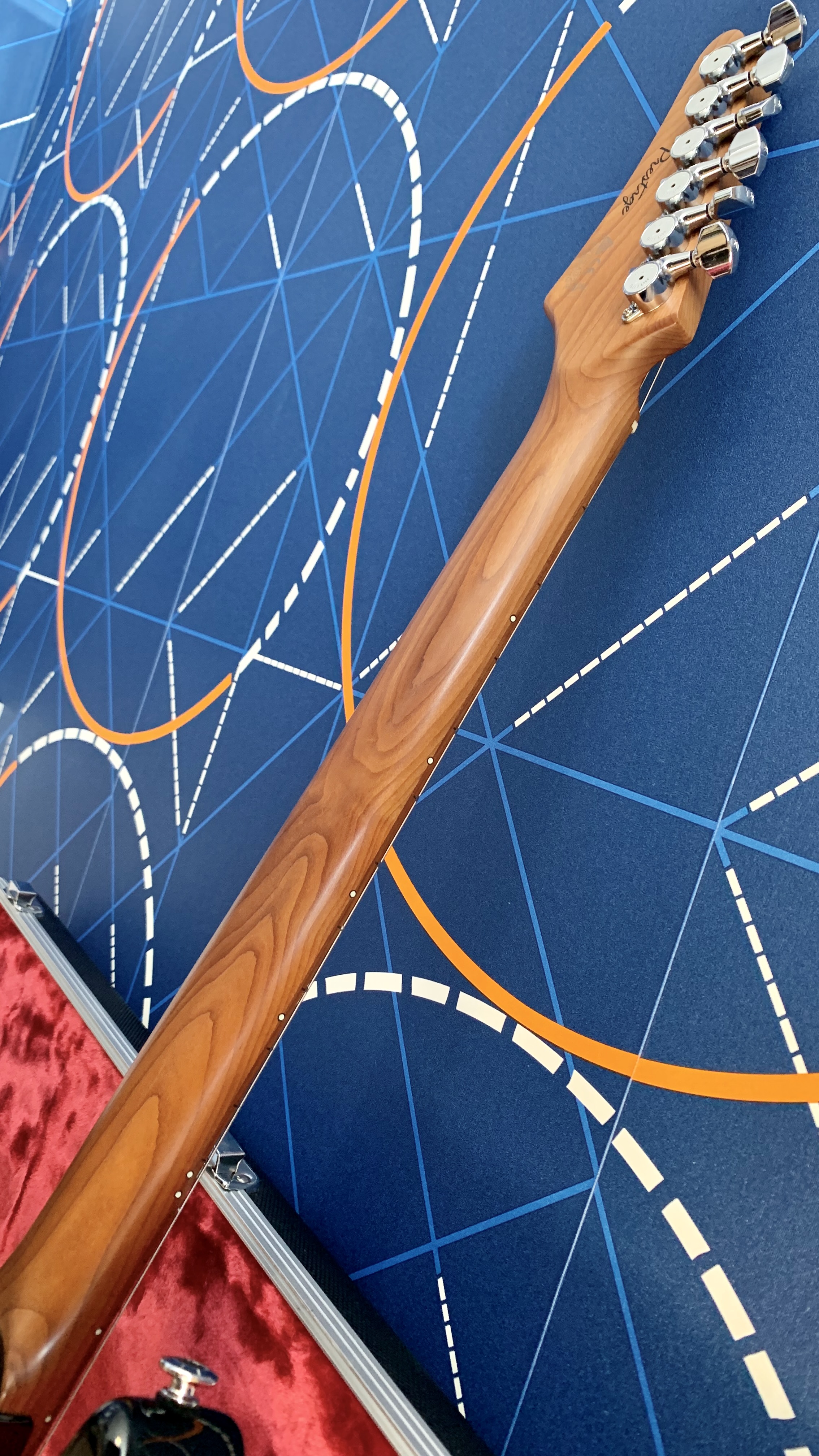 Ibanez AZ2204B Prestige (9327)