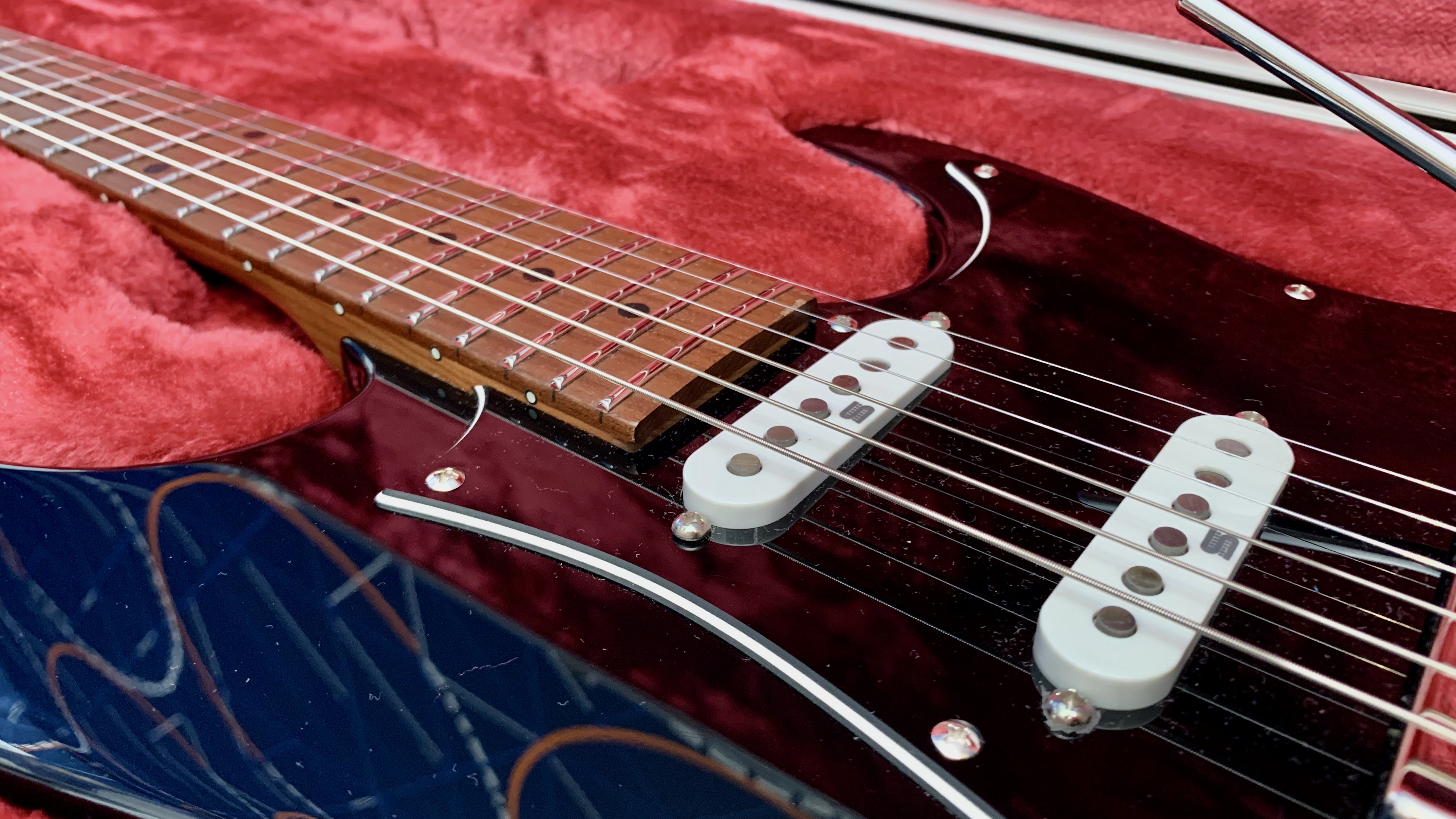 Ibanez AZ2204B Prestige (59674)