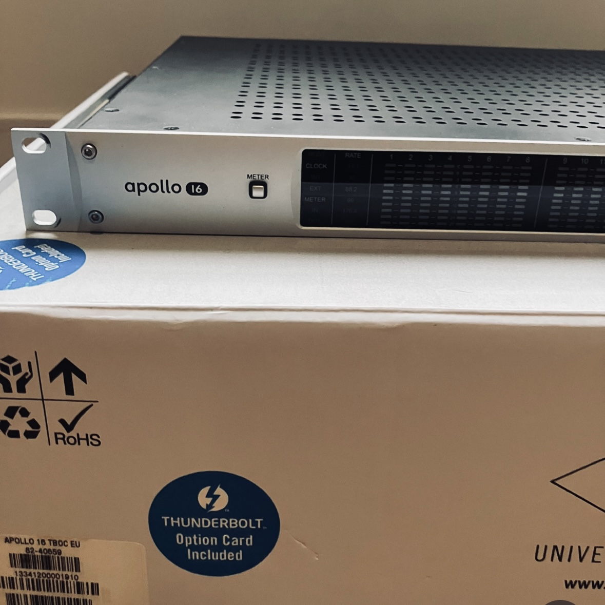 Universal Audio Apollo 16 (30290)