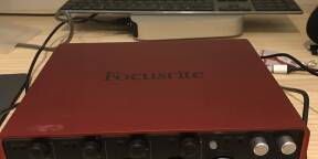 Vends Scarlett 18i8 (1st Gen)