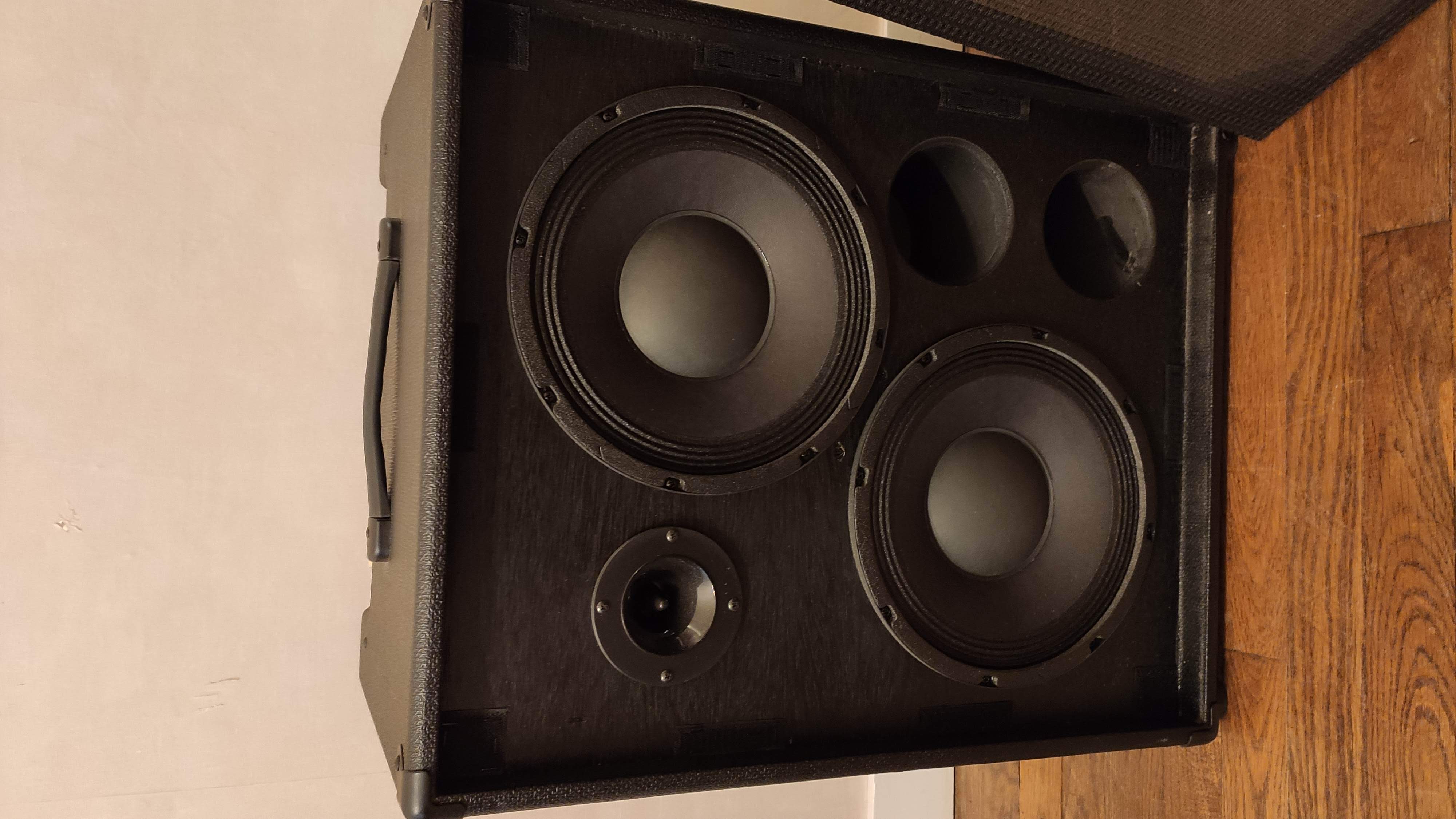 Vends combo basse Fender rumble stage 800