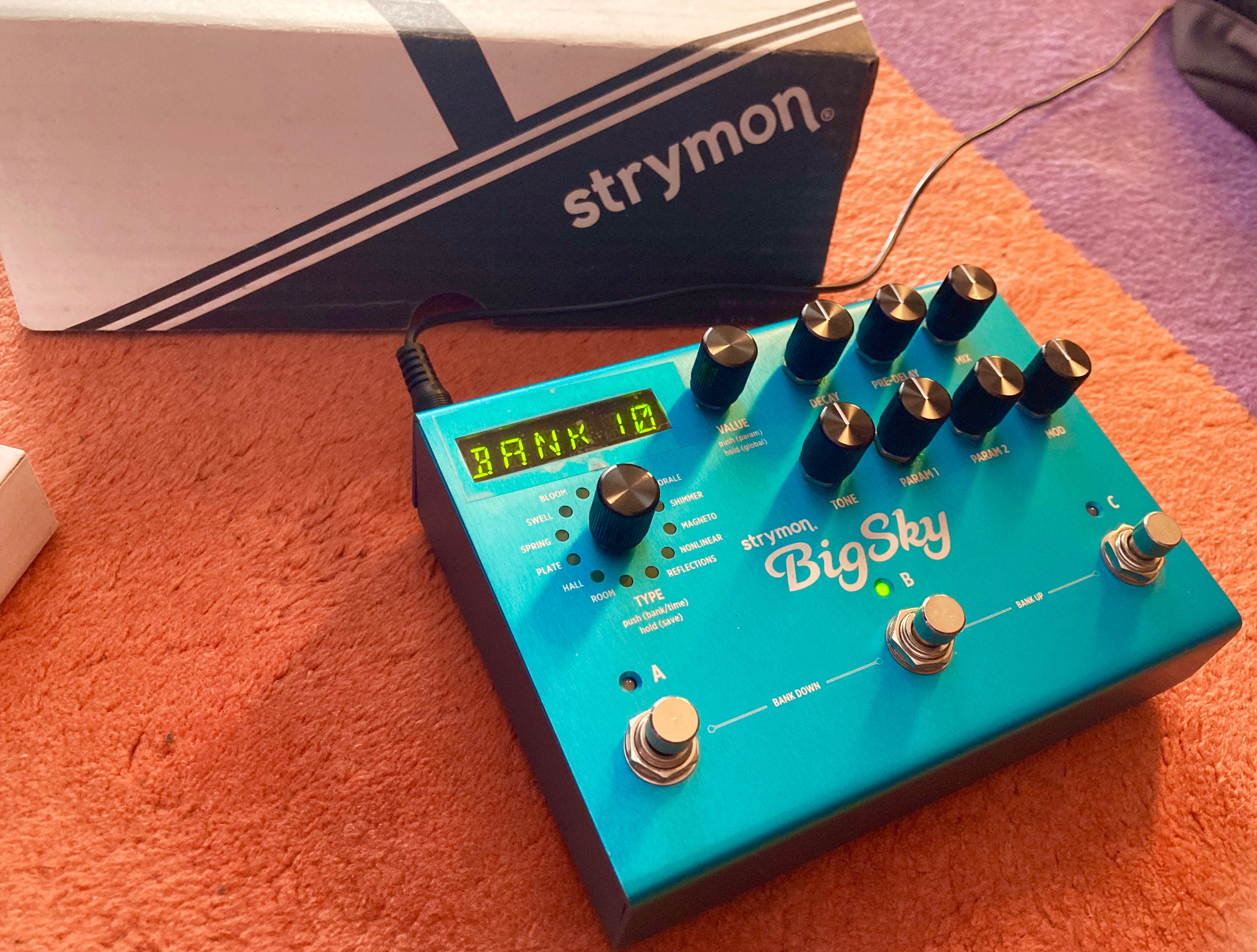 Vends Strymon BigSky.