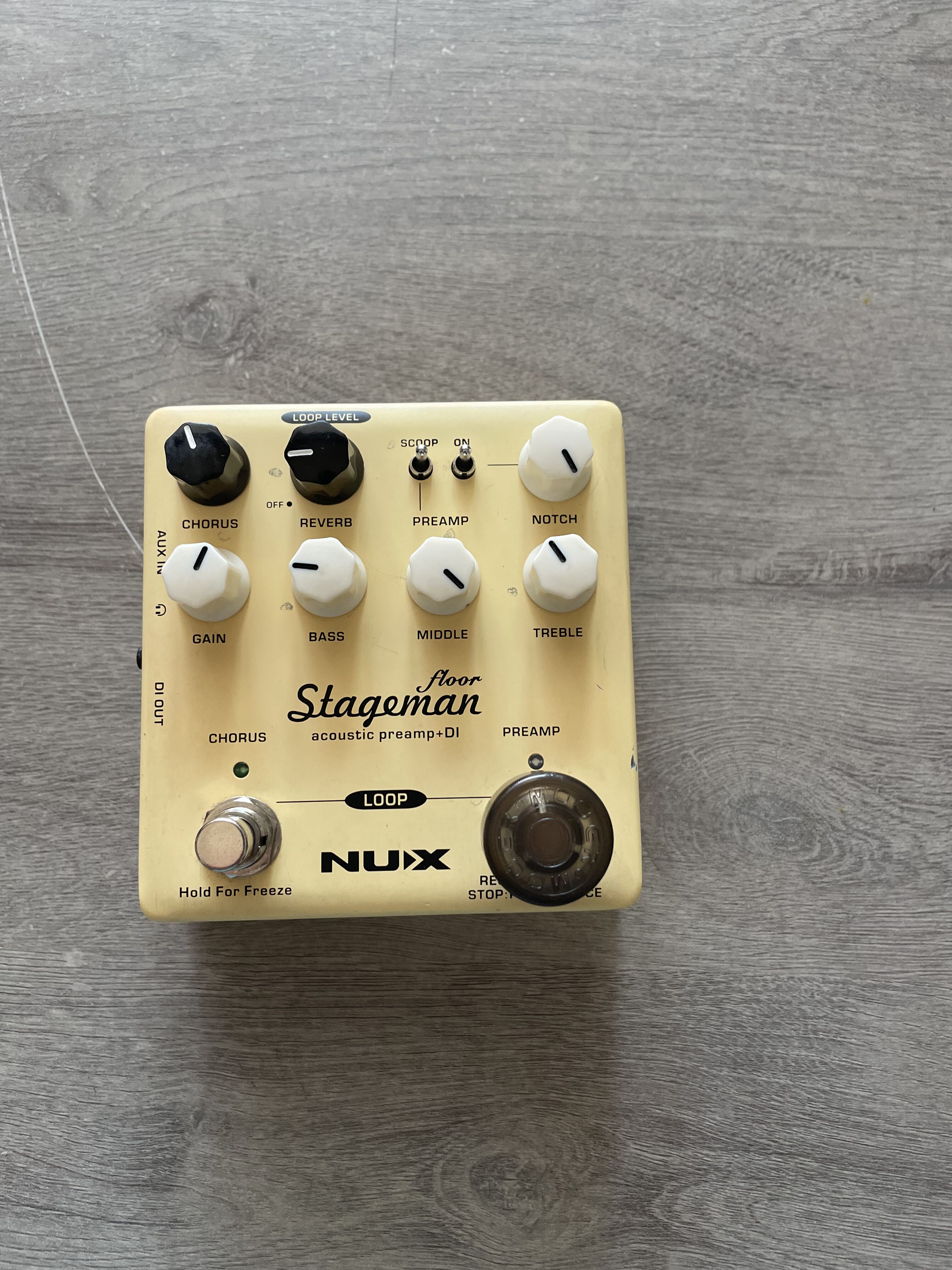 Vends Préamplificateur guitare nUX Stageman Floor 