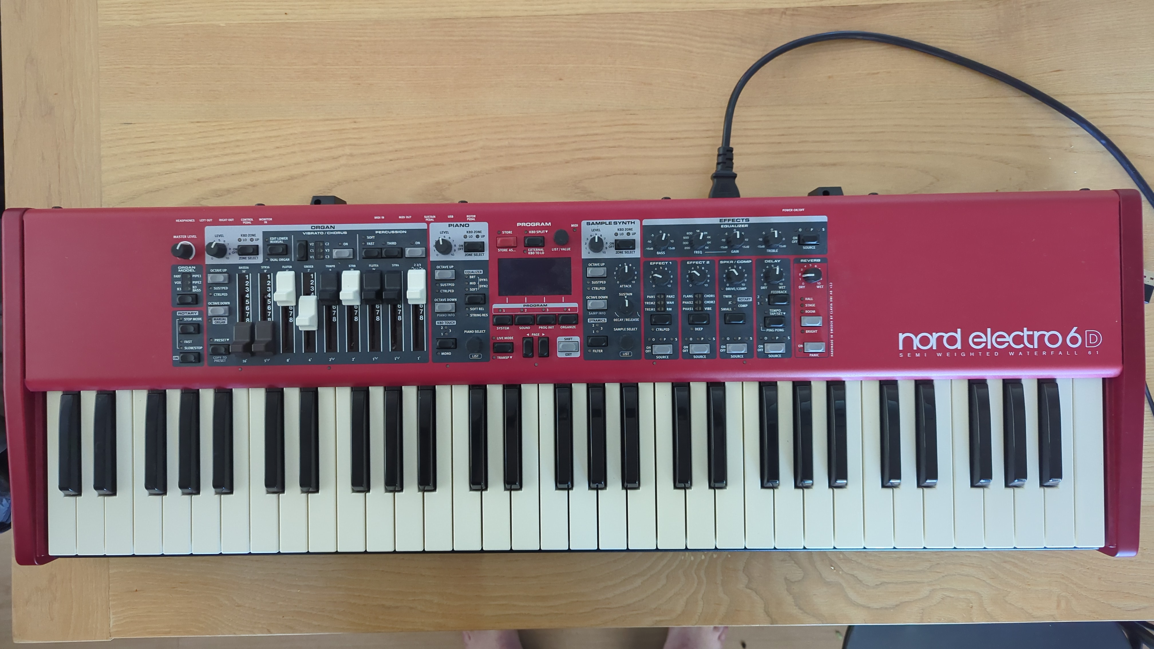 Nord Electro 6D 61