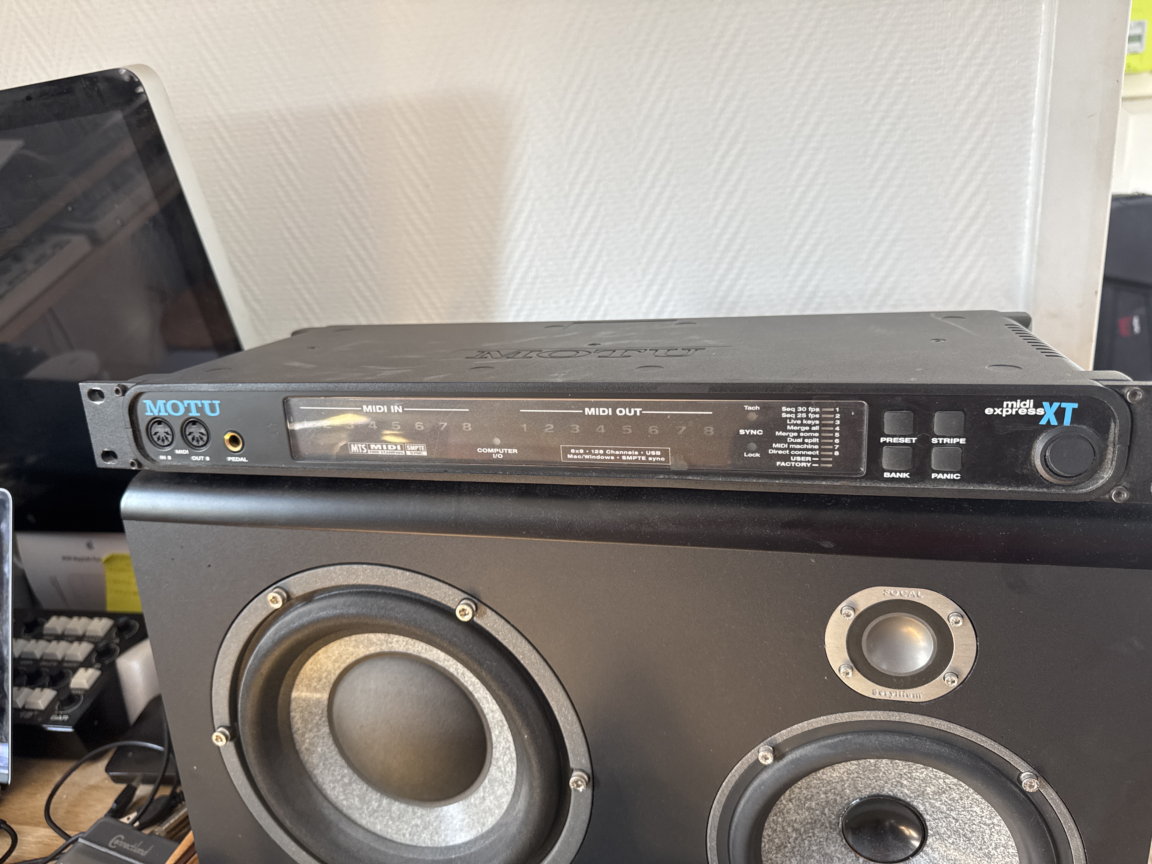 motu Midi Express XT 2011 USB