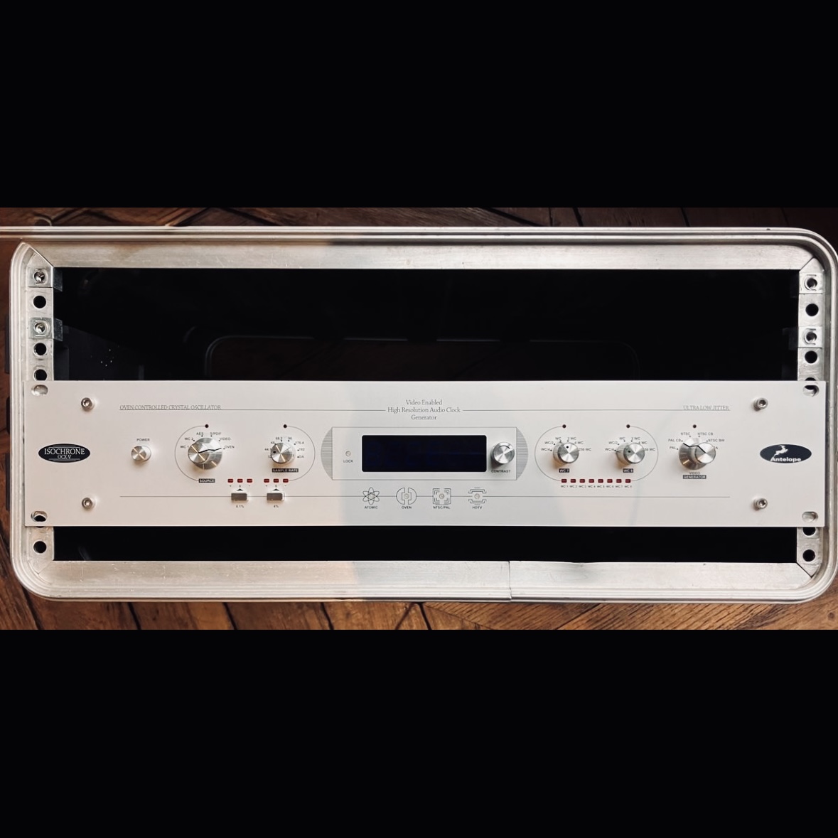 Vends Antelope Audio OCX-V Isochrone 