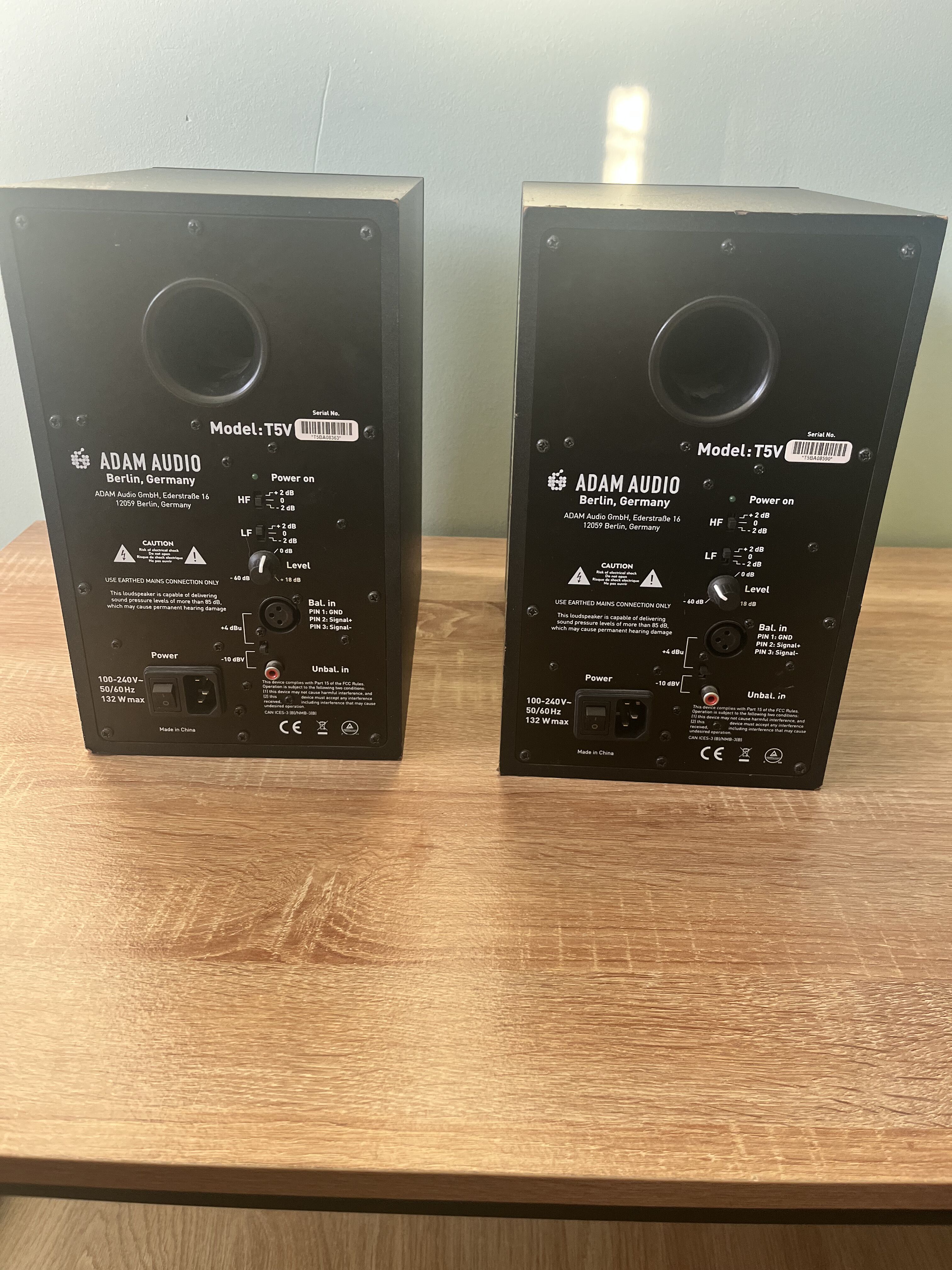 ADAM Audio T5V (7797)