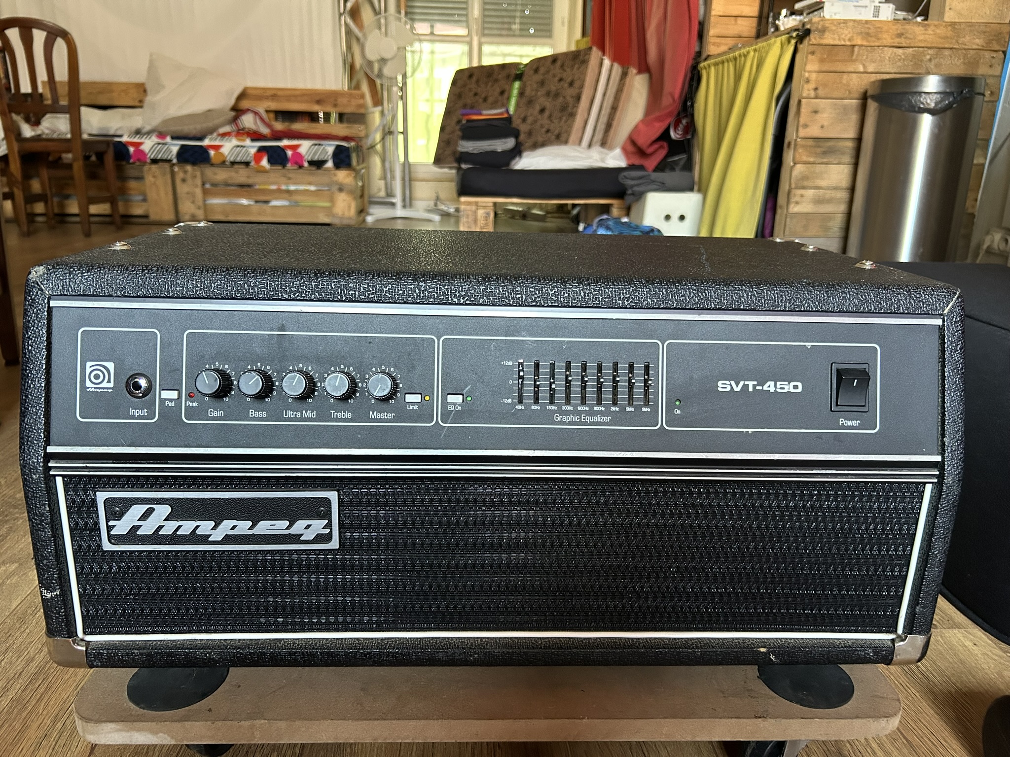 Ampeg SVT-450H + Cab SVT-15E Ensemble basse puissant