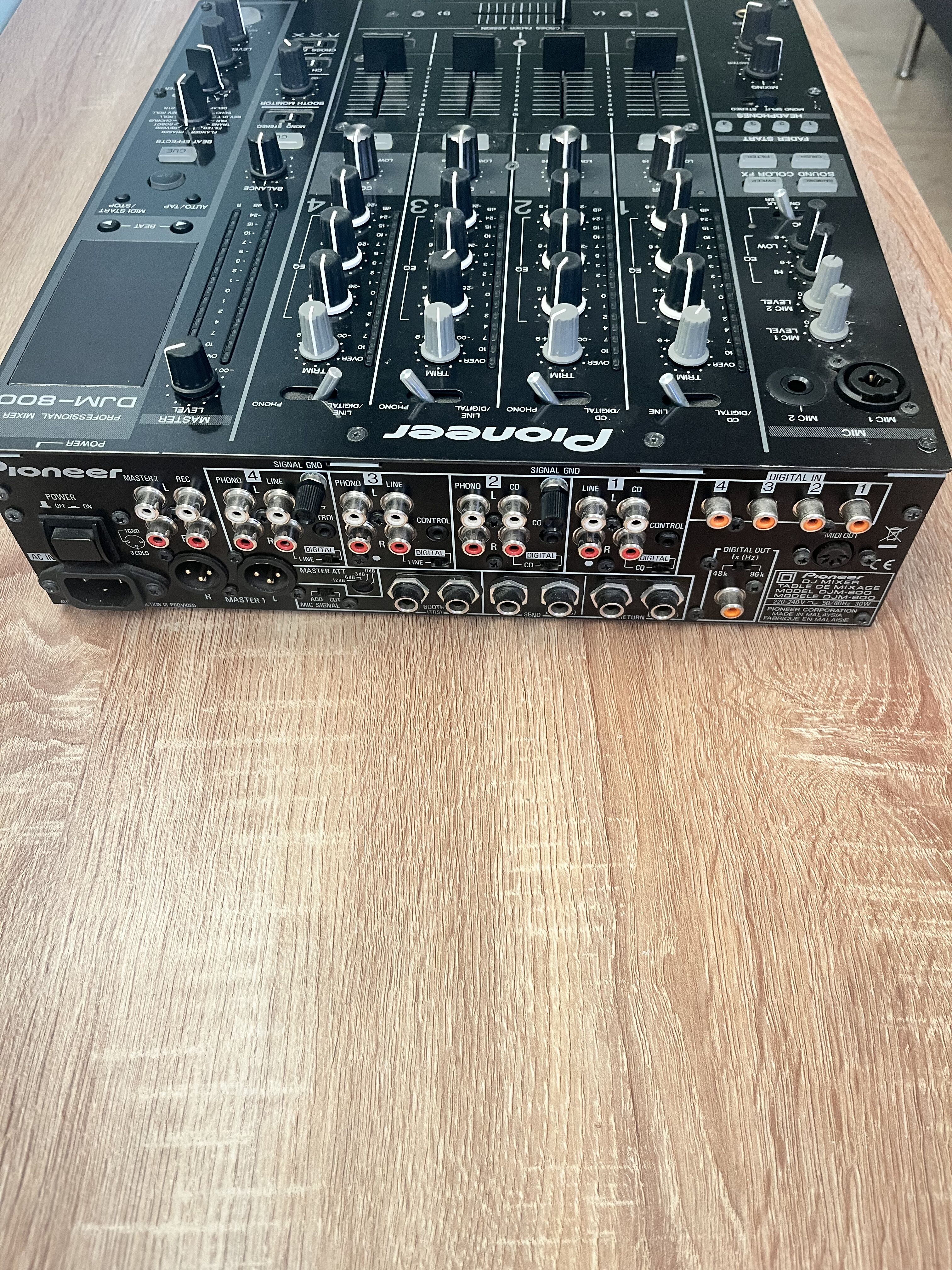 Pioneer DJM-800 (83239)