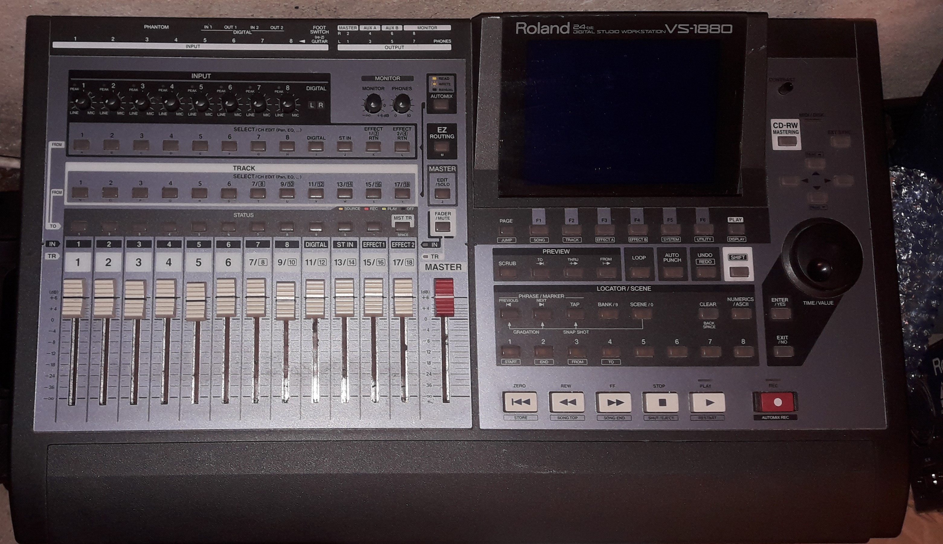 Enregistreur ROLAND VS-1880