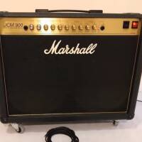 Marshall JCM 900 100W 4502 2x12" combo (années 1990)