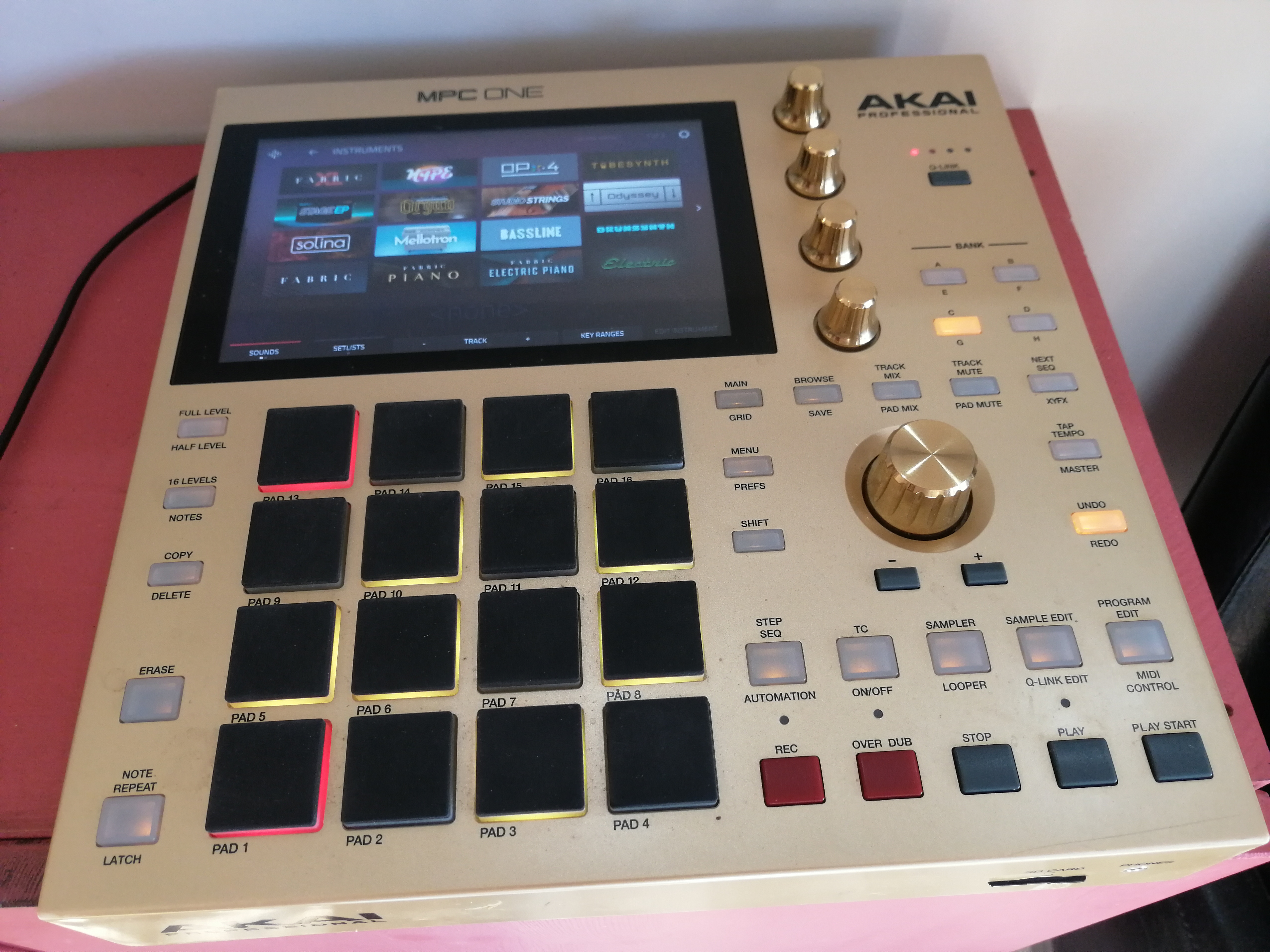 Vends mpc one gold 