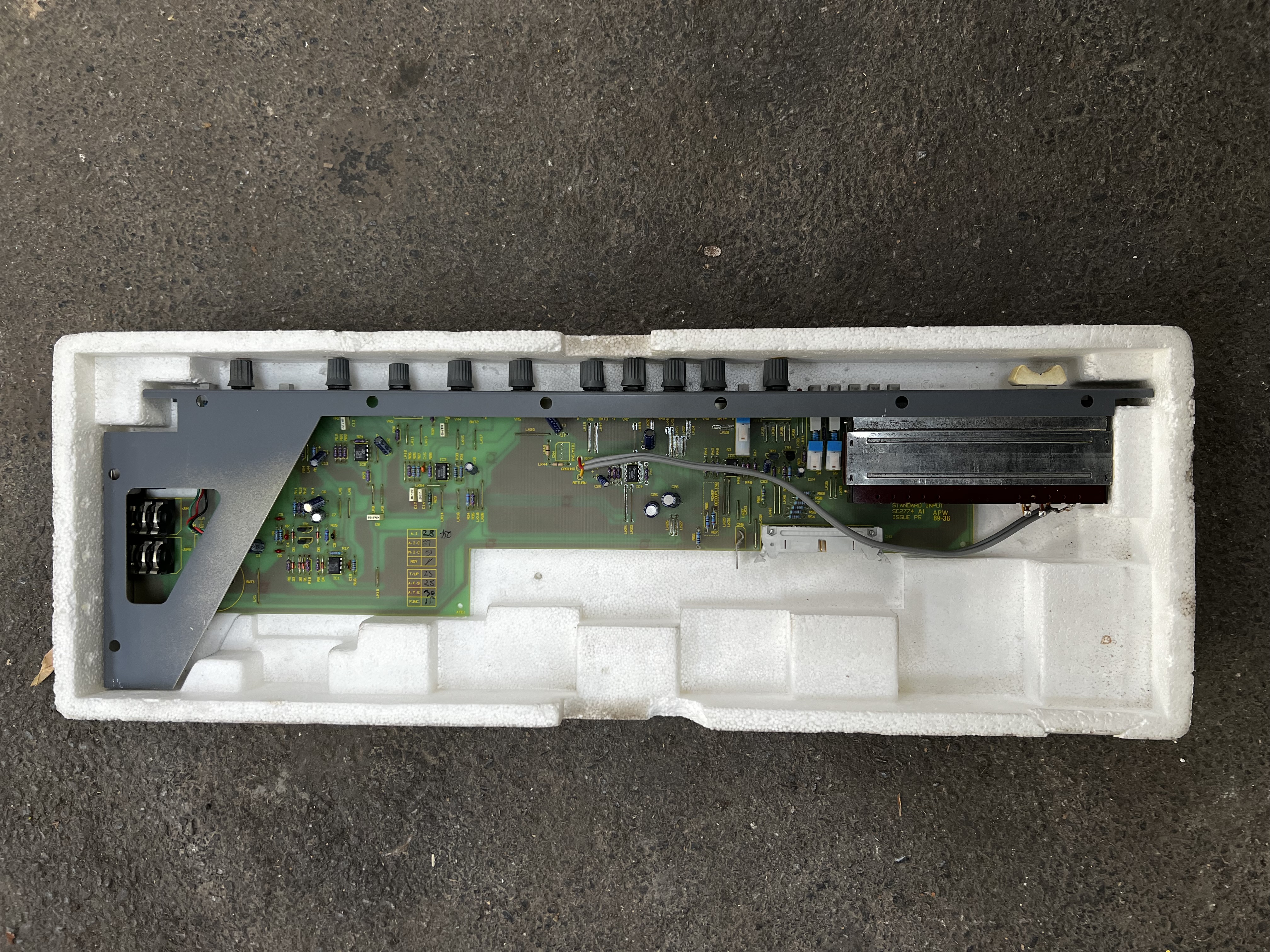 Tranches Delta 200 Soundcraft  D202