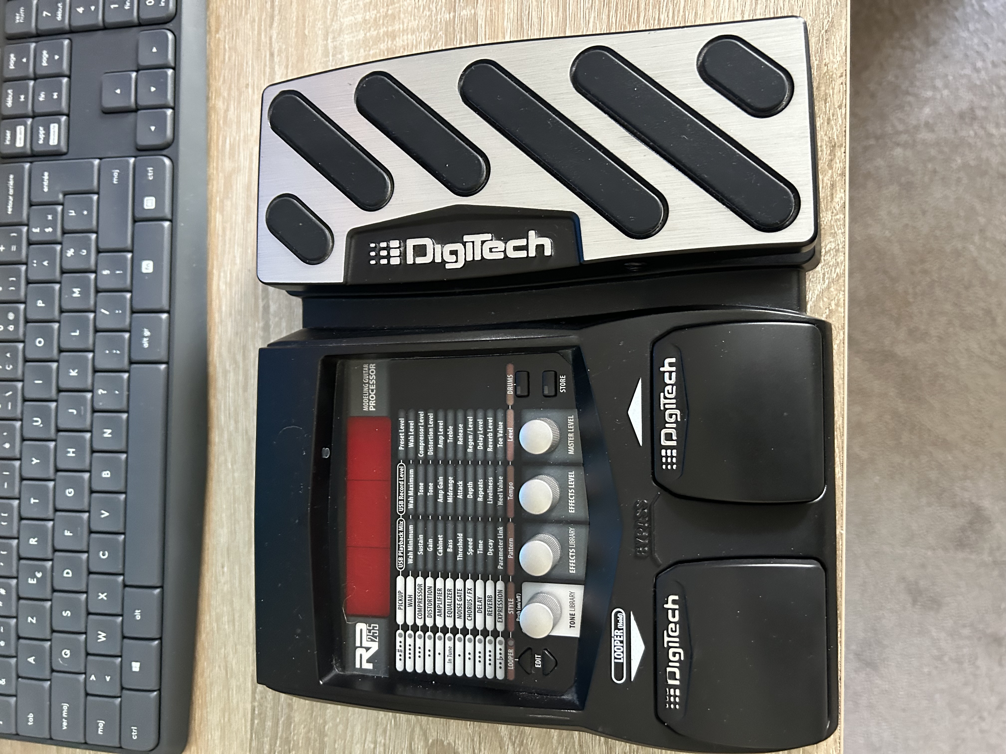Multi Effets Digitech RP 255