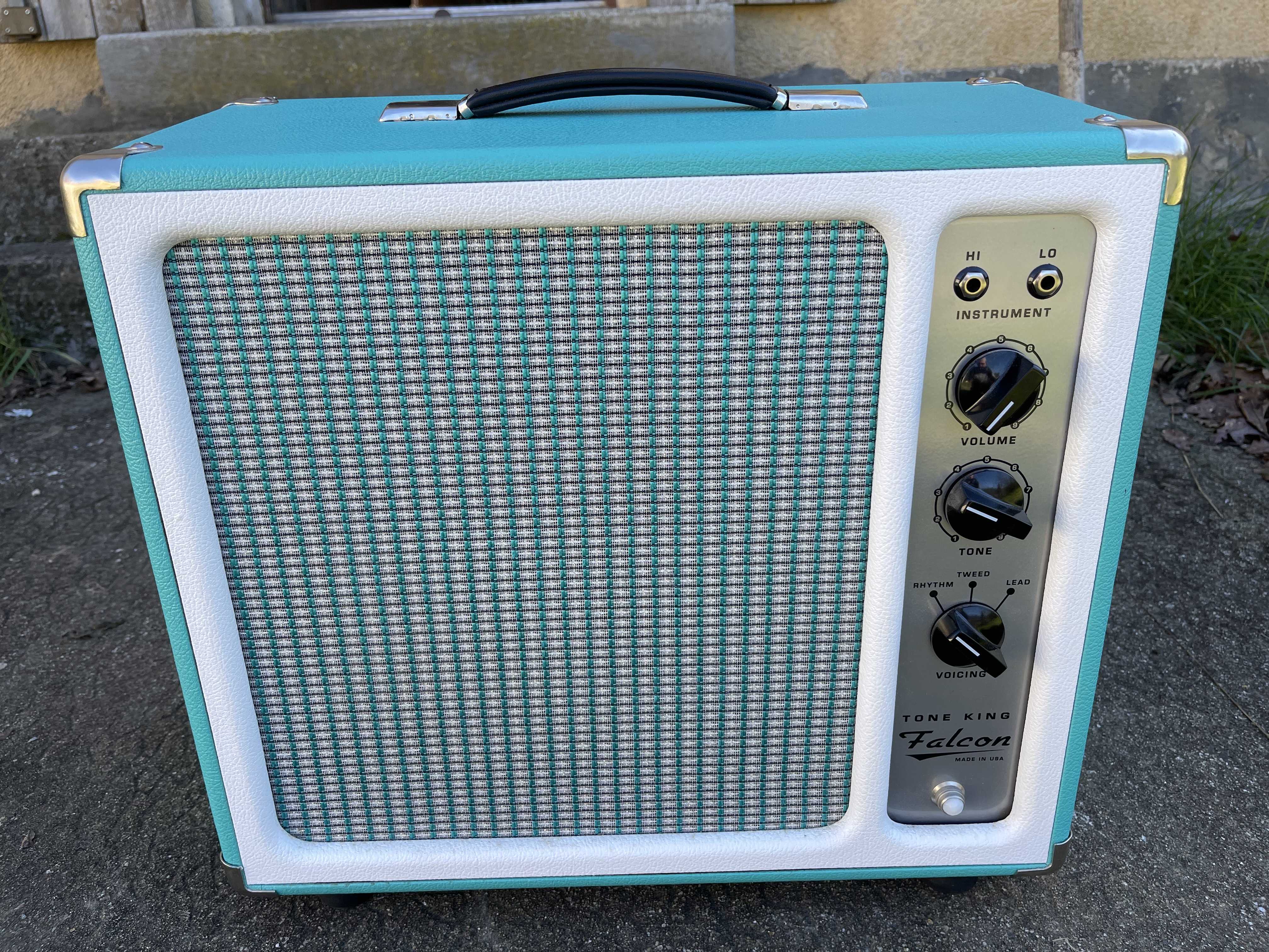 À vendre ampli Tone King Falcon 