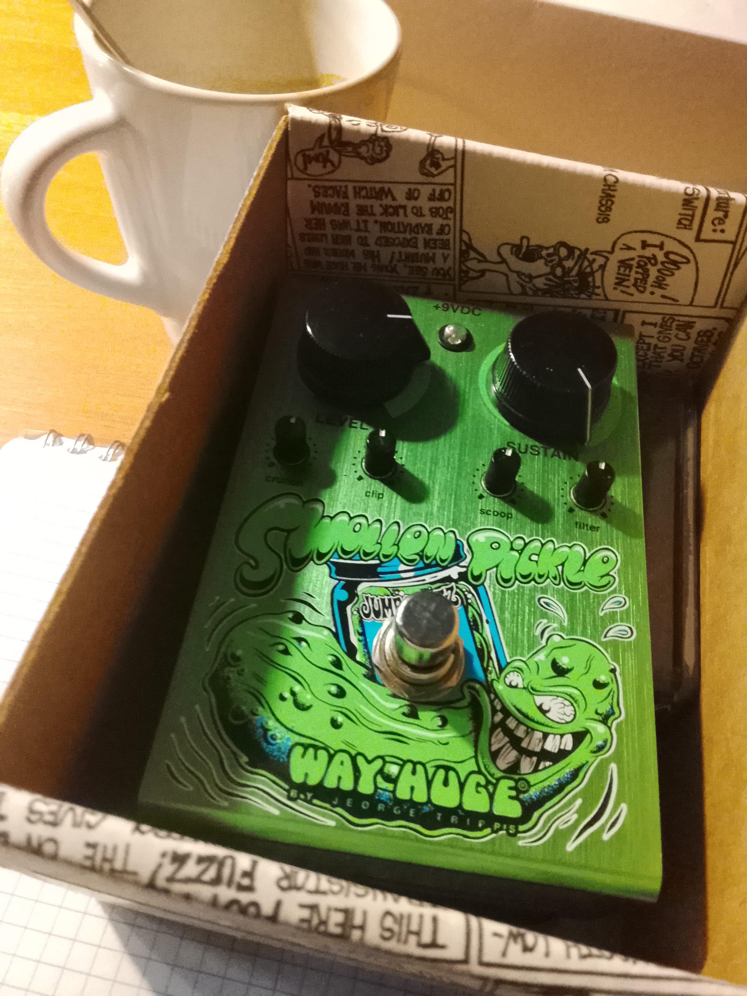 Way Huge Electronics WHE402DD Swollen Pickle Jumbo Fuzz Dirty Donny Edition