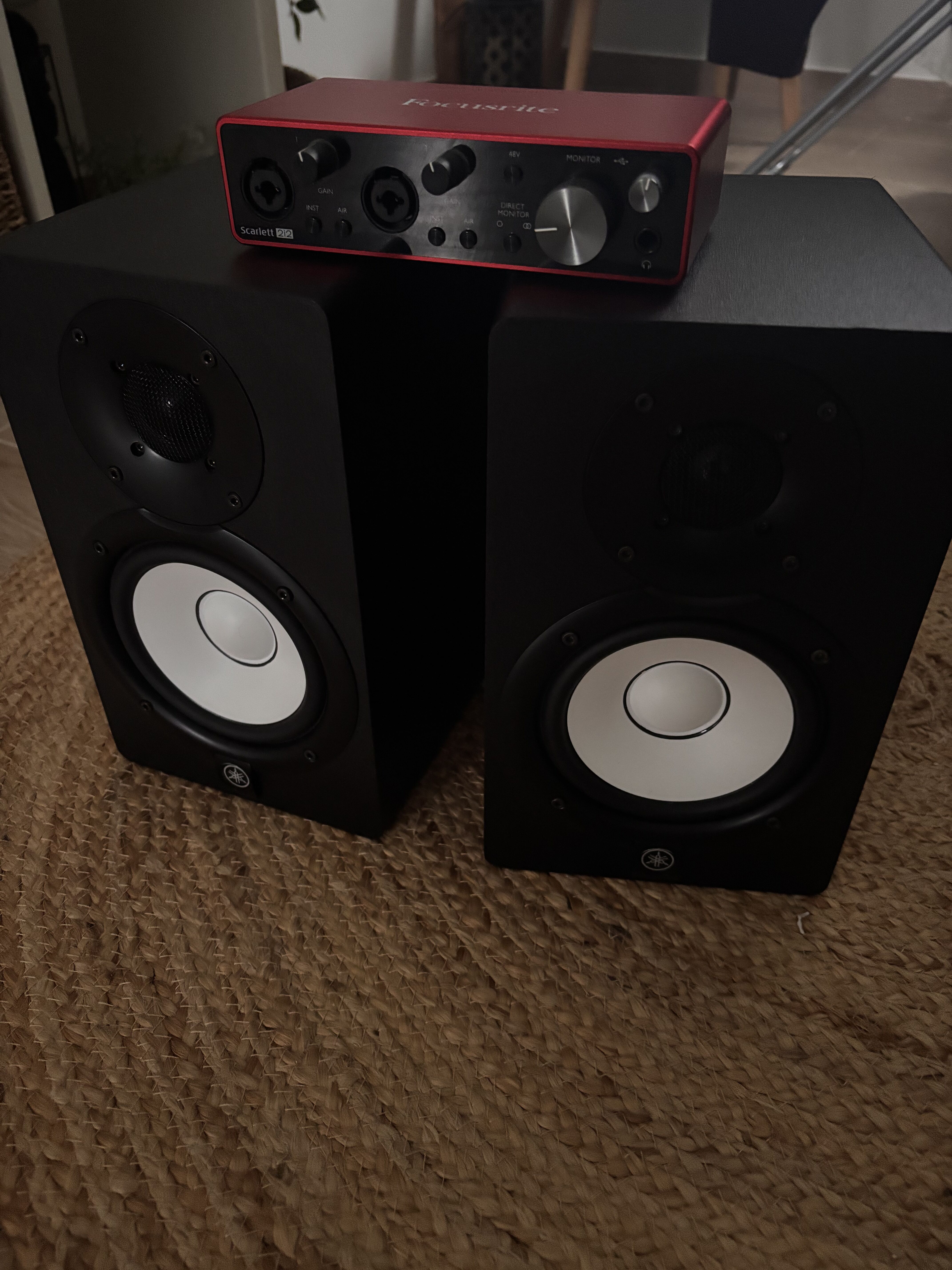 Pack Home Studio Yamaha HS5 + Focusrite Scarlett 2i2