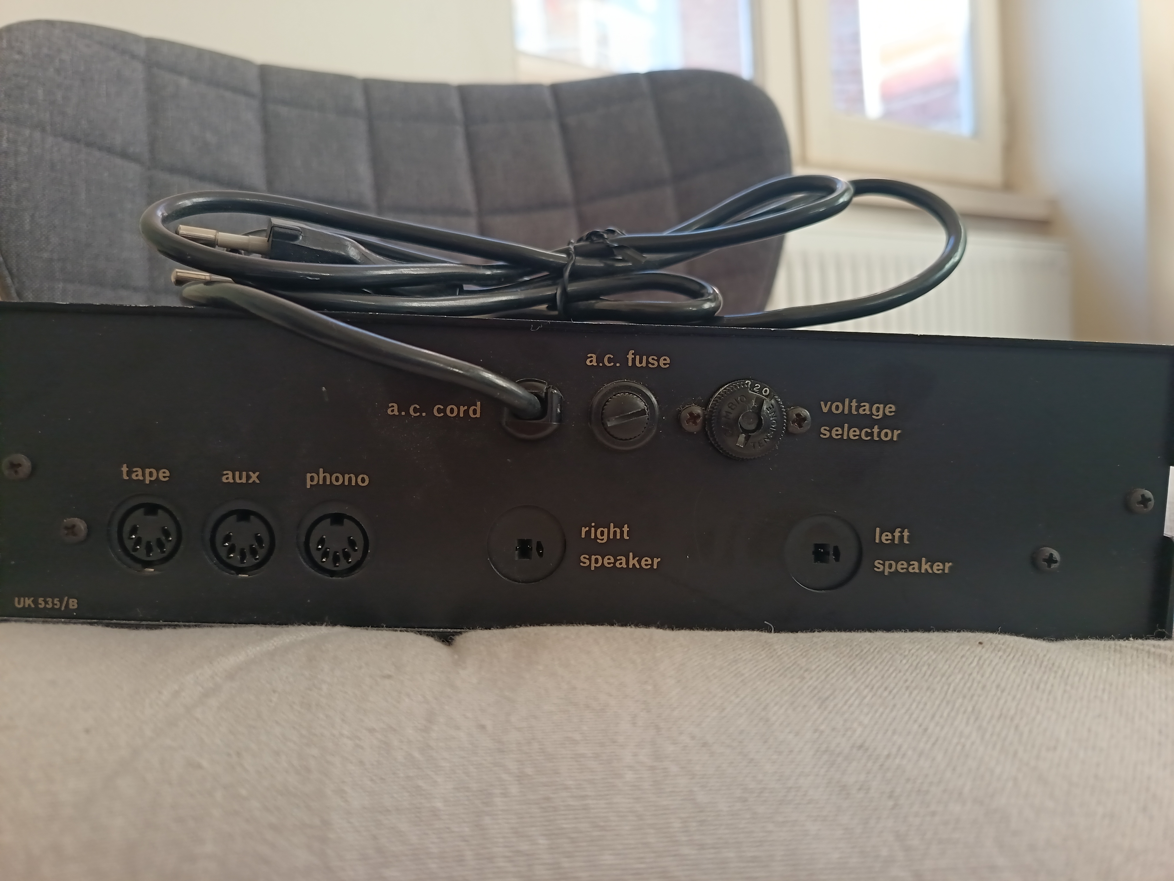 Vends AMTRON stereo amplifier 