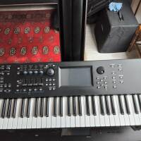 Vends Synthé Yamaha MODX +6