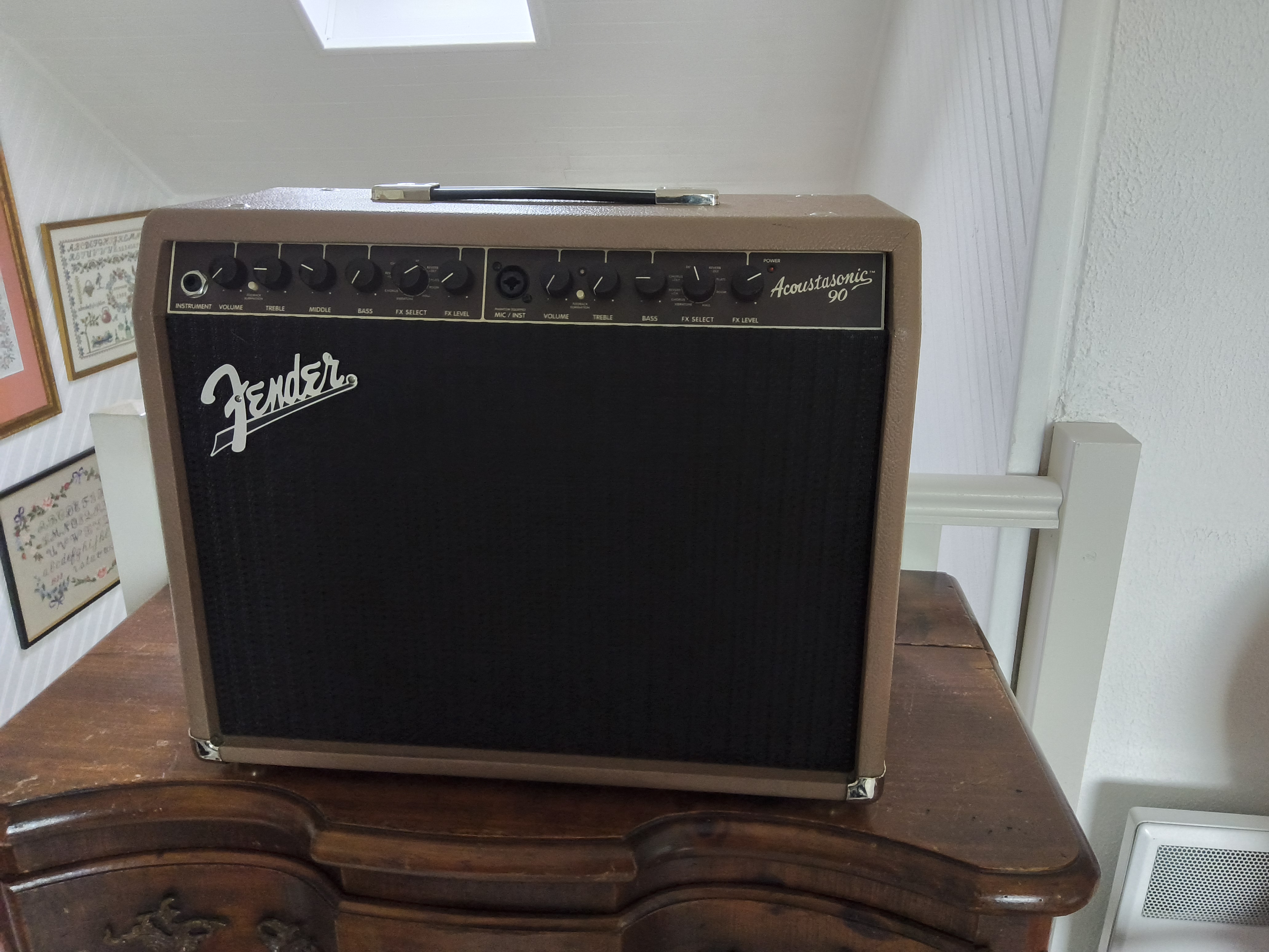Vends ampli Acoustasonic Fender 90 
