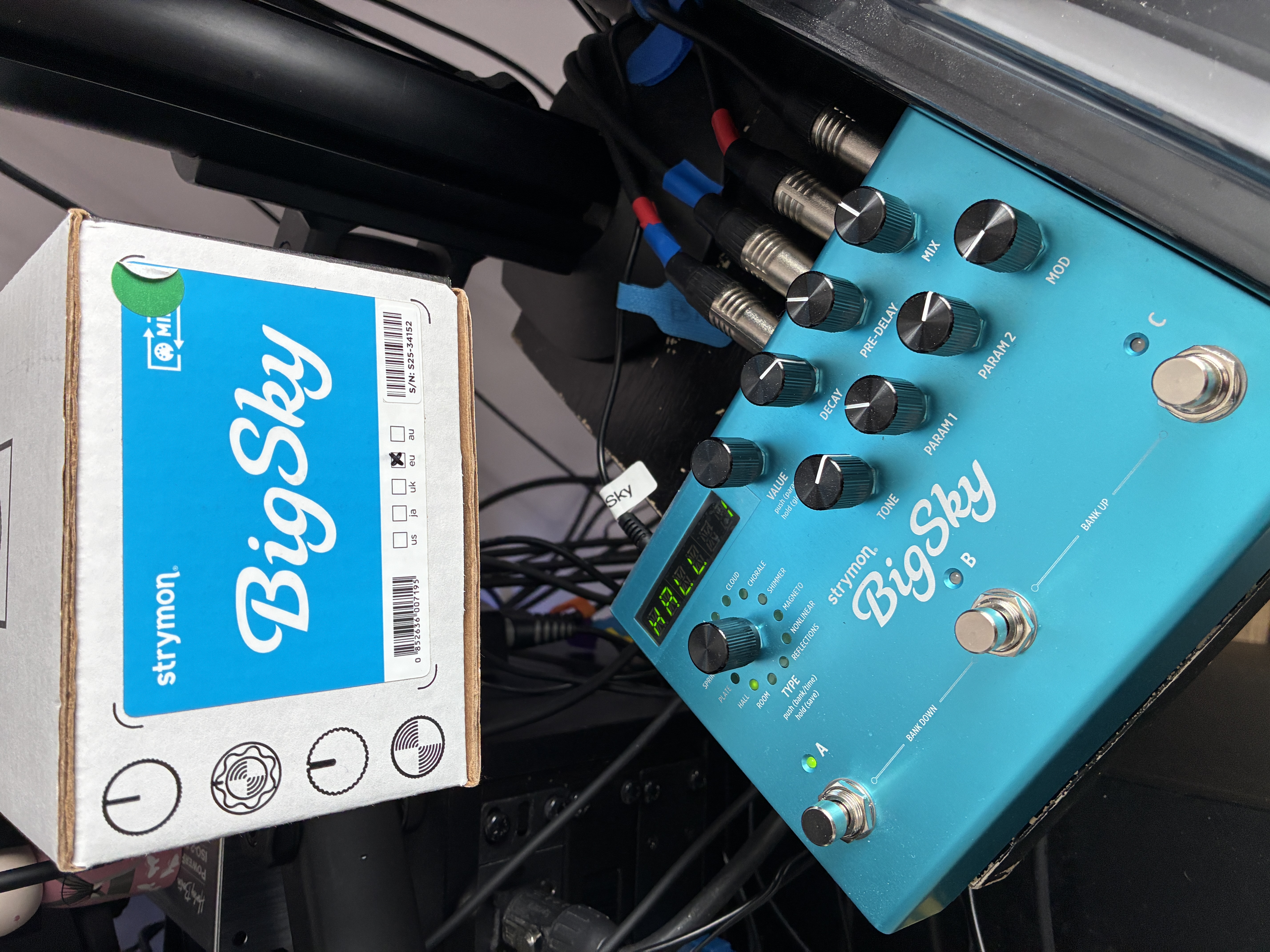 Vends Strymon BIG SKY neuve (2 mois)