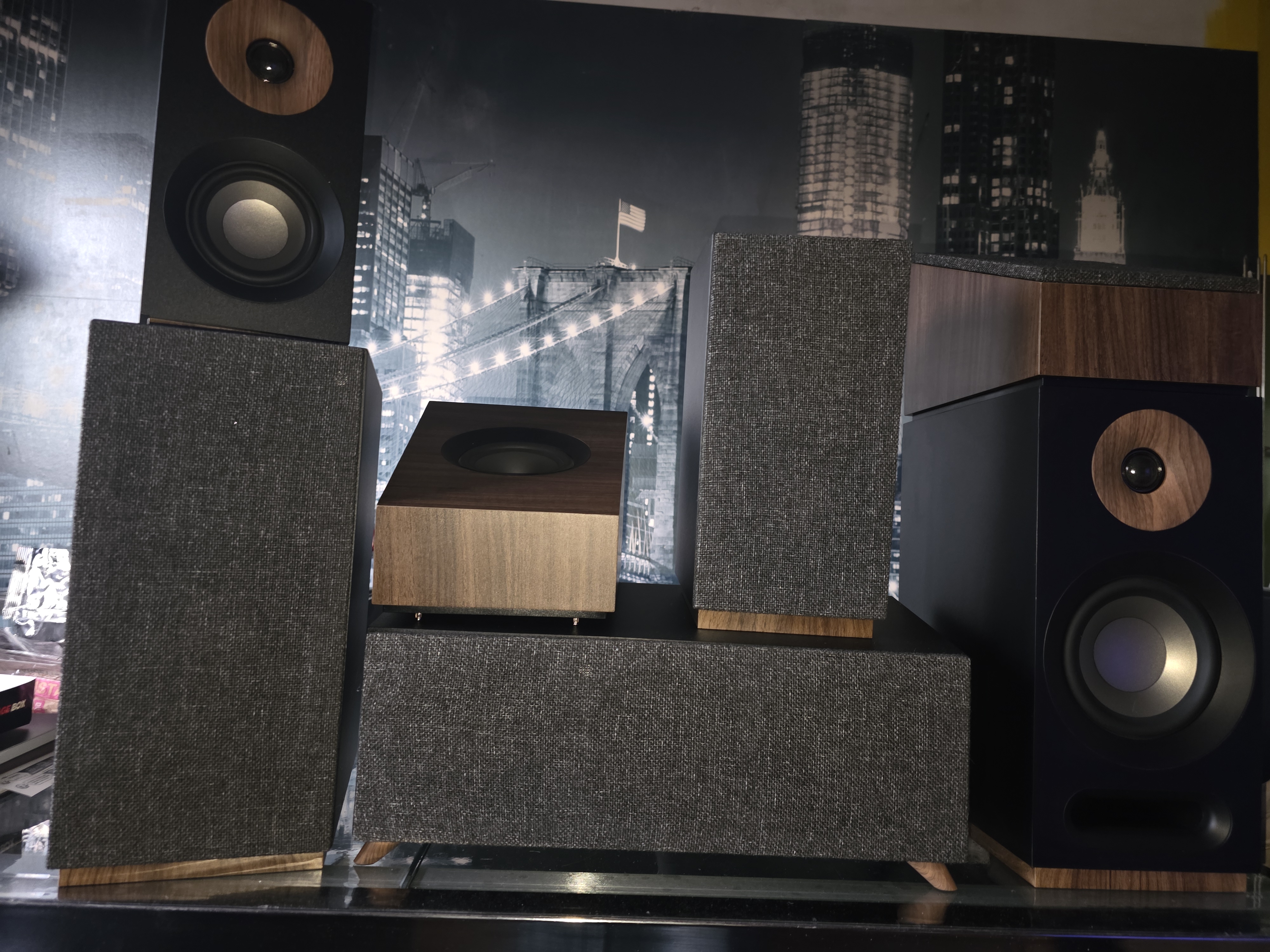 Vends kit 7 enceinte studio serie 8