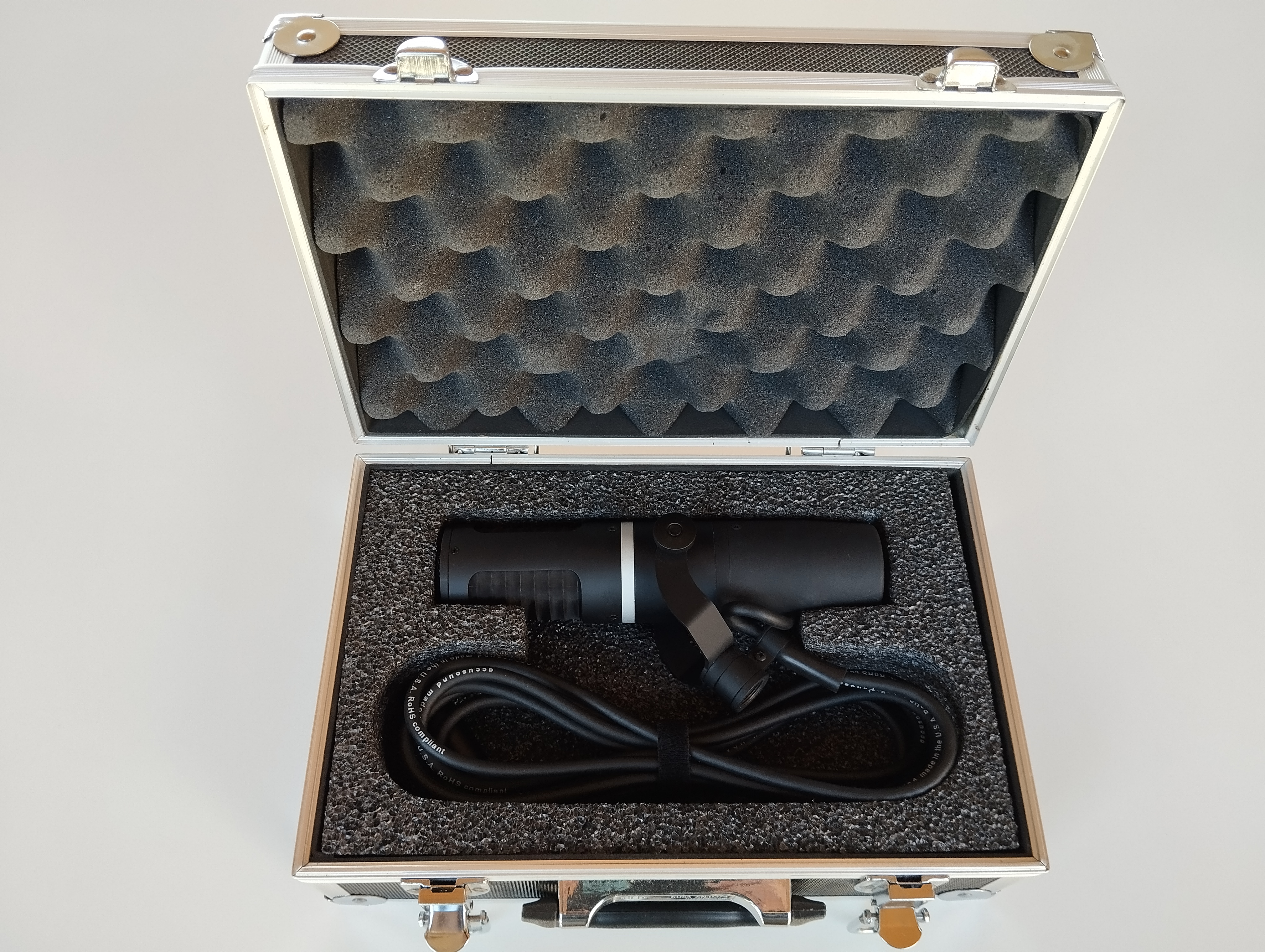 AEA KU5A Micro de studio actif à ruban - 2020