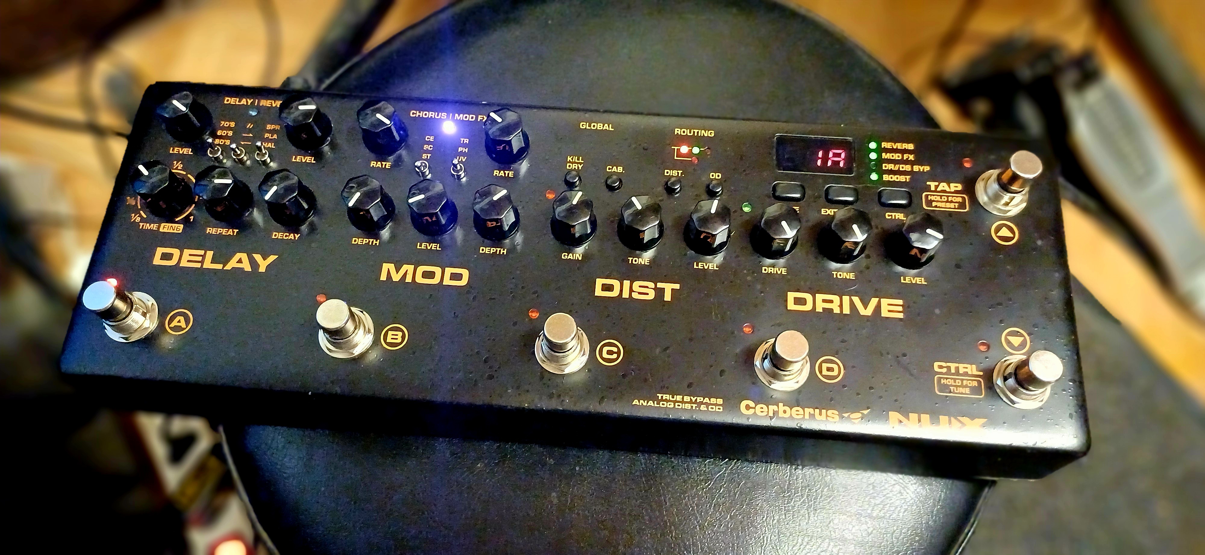 Nux Cerberus prêt au combat !