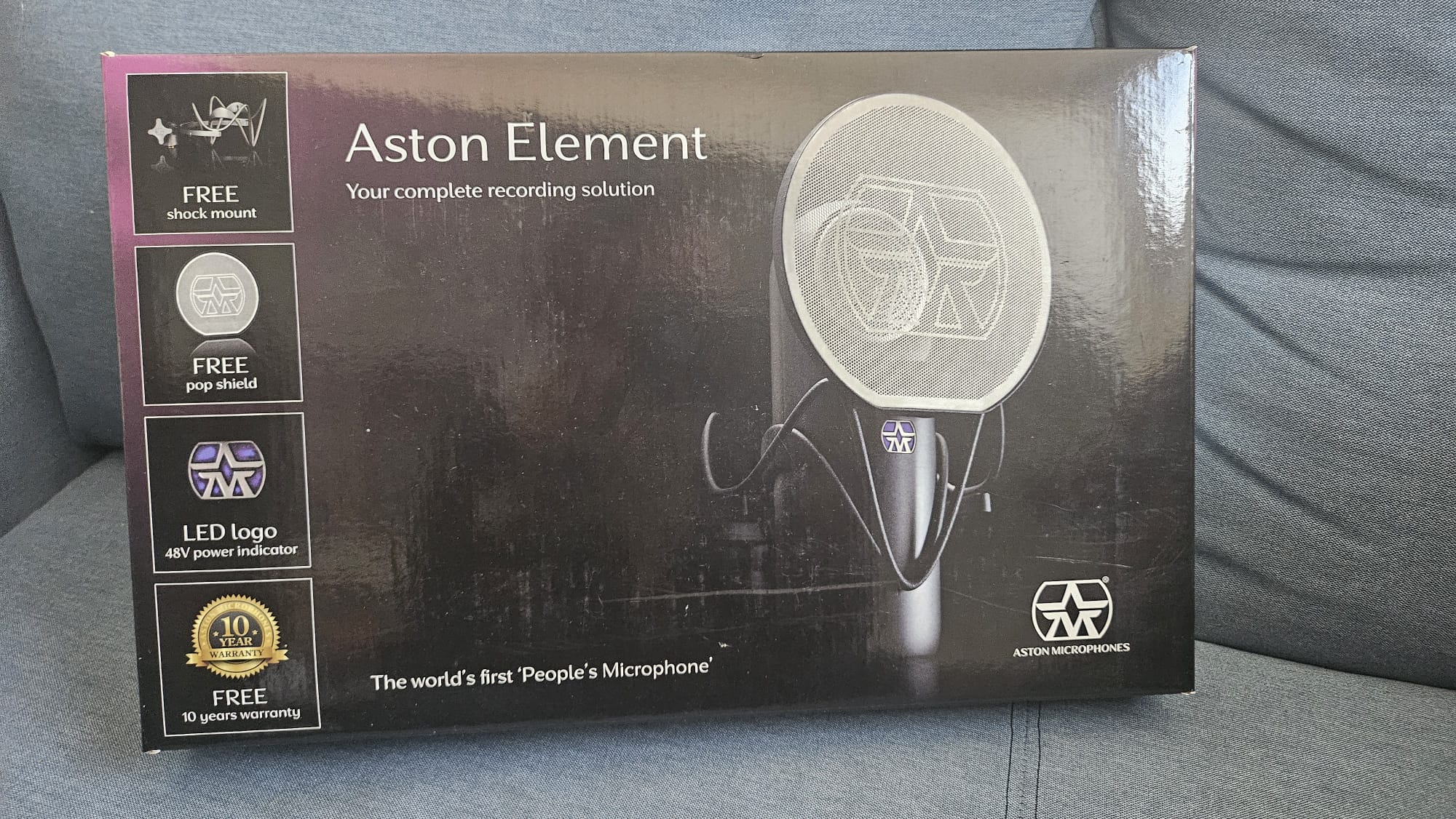 Aston Element + suspension + pop filter (boîte complète)