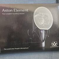Aston Element + suspension + pop filter (boîte complète)