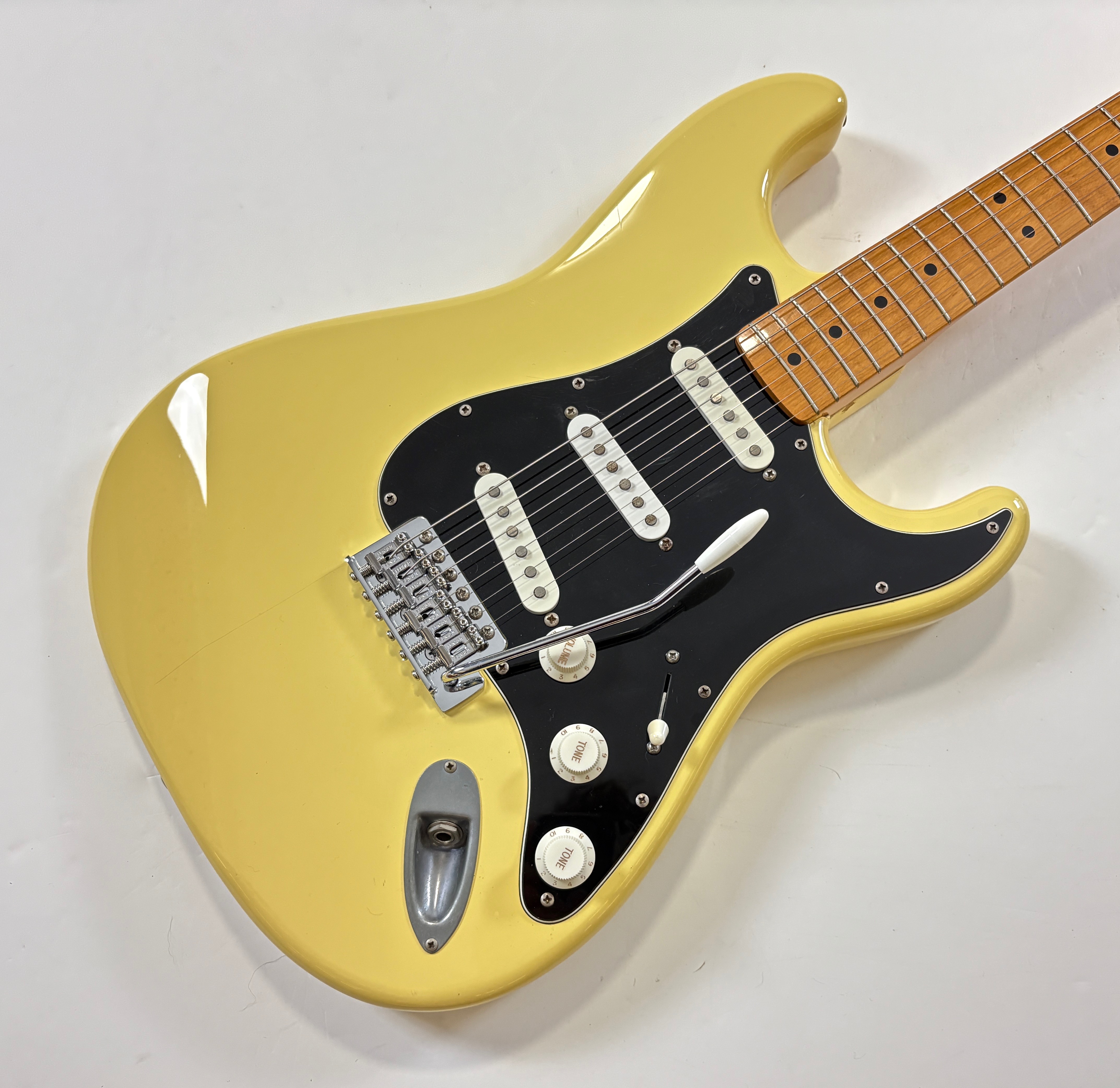 Fender ST72-xx (27118)