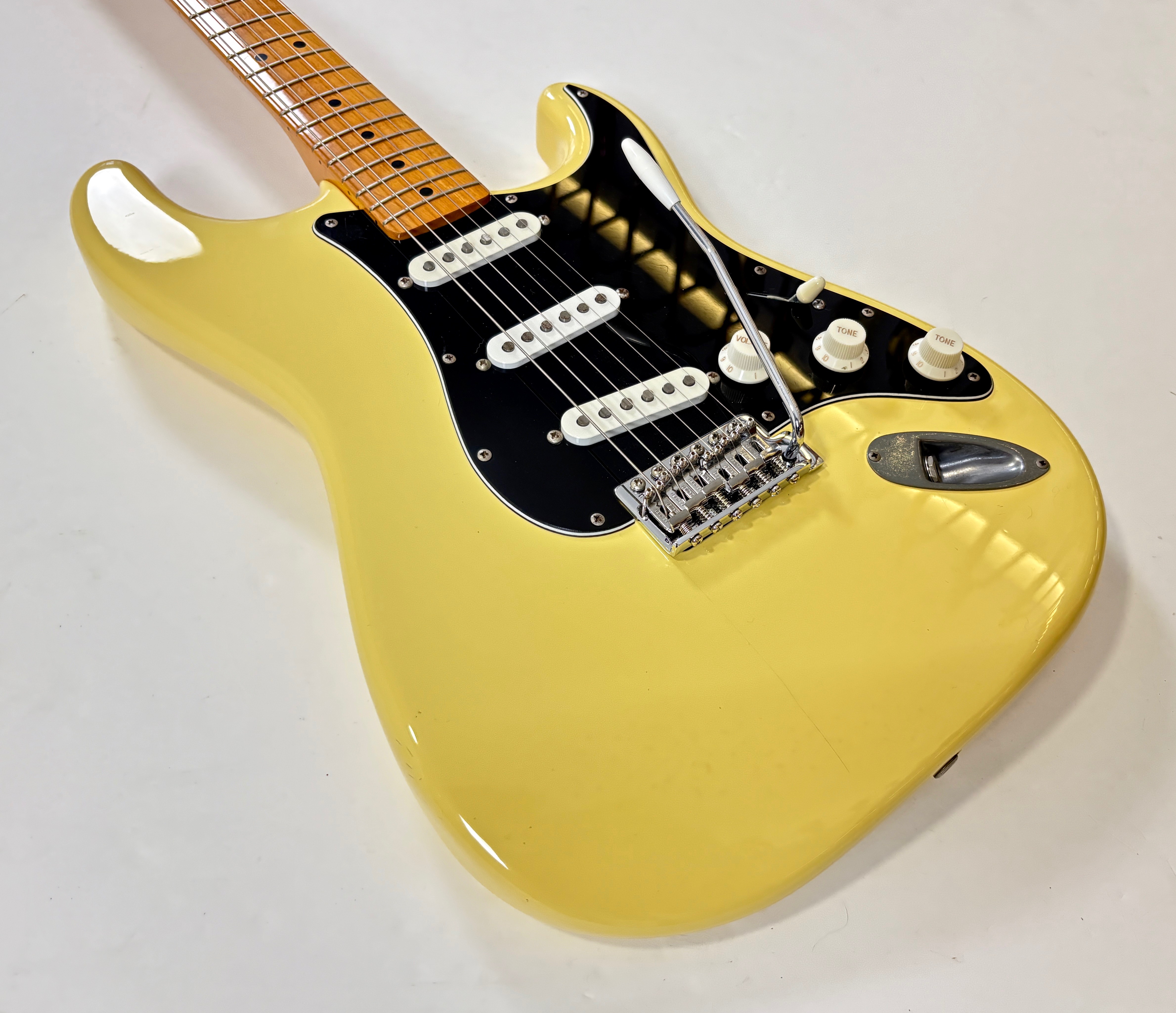 Fender ST72-xx (85900)