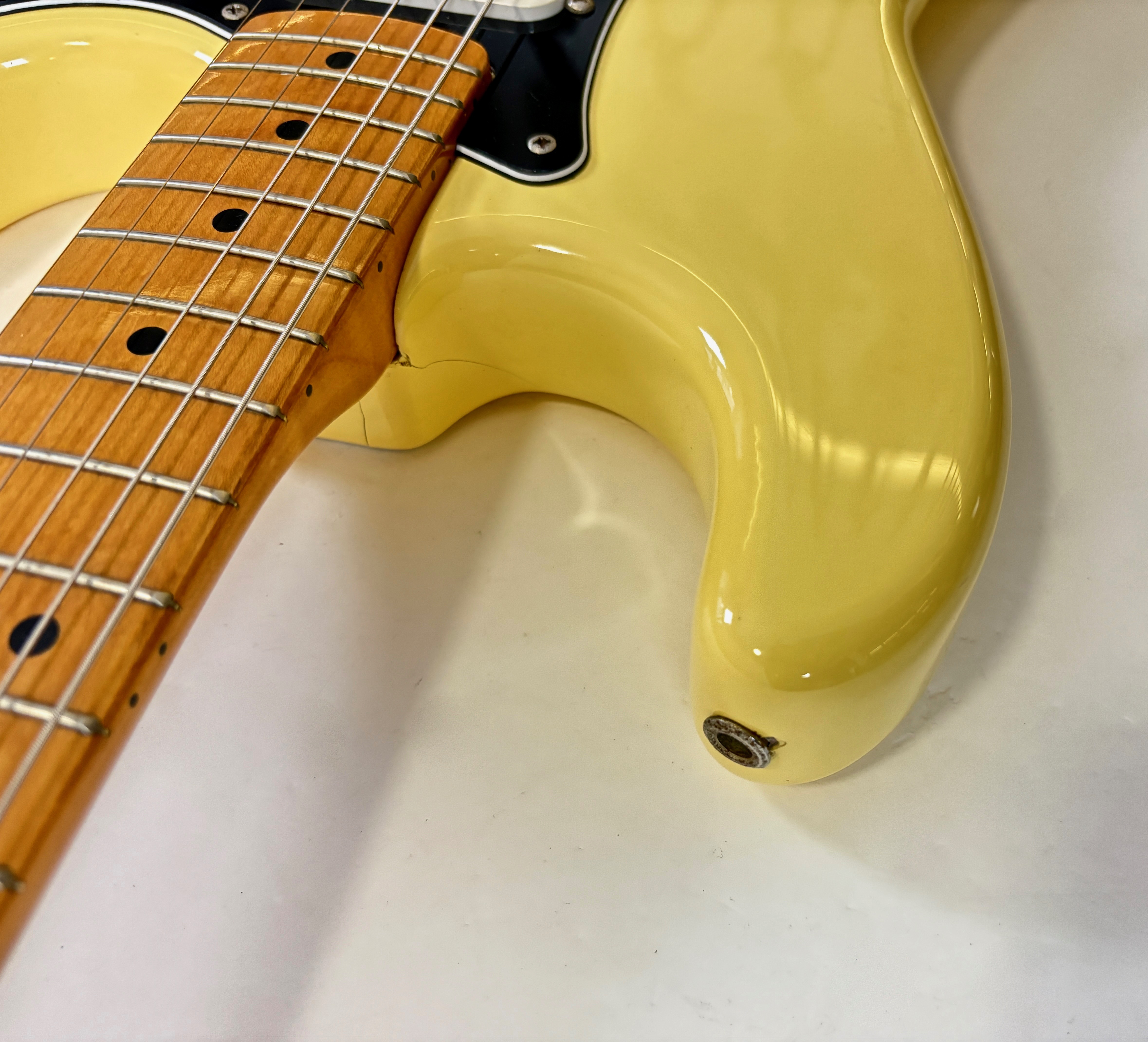 Fender ST72-xx (73092)