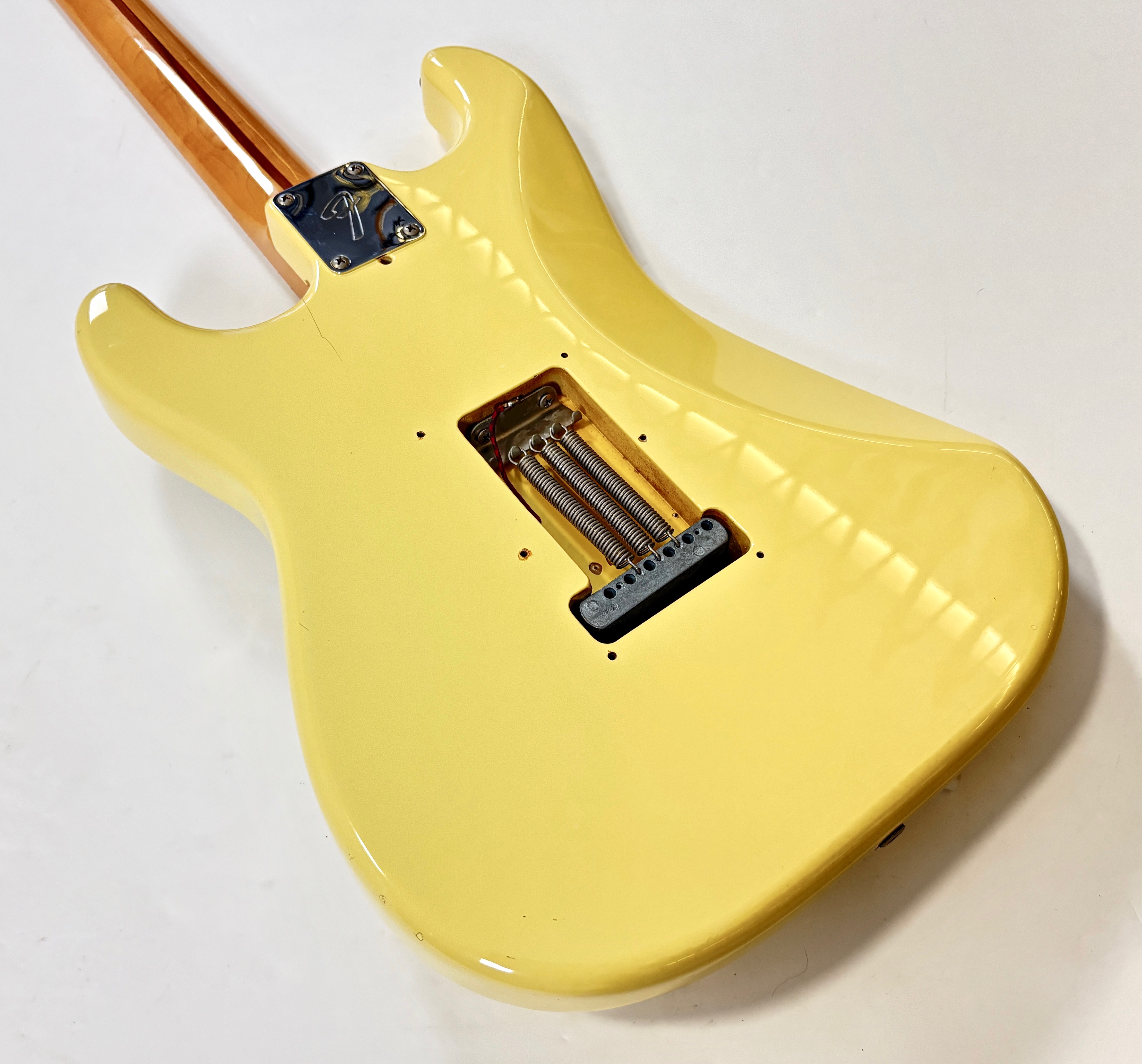 Fender ST72-xx (61760)