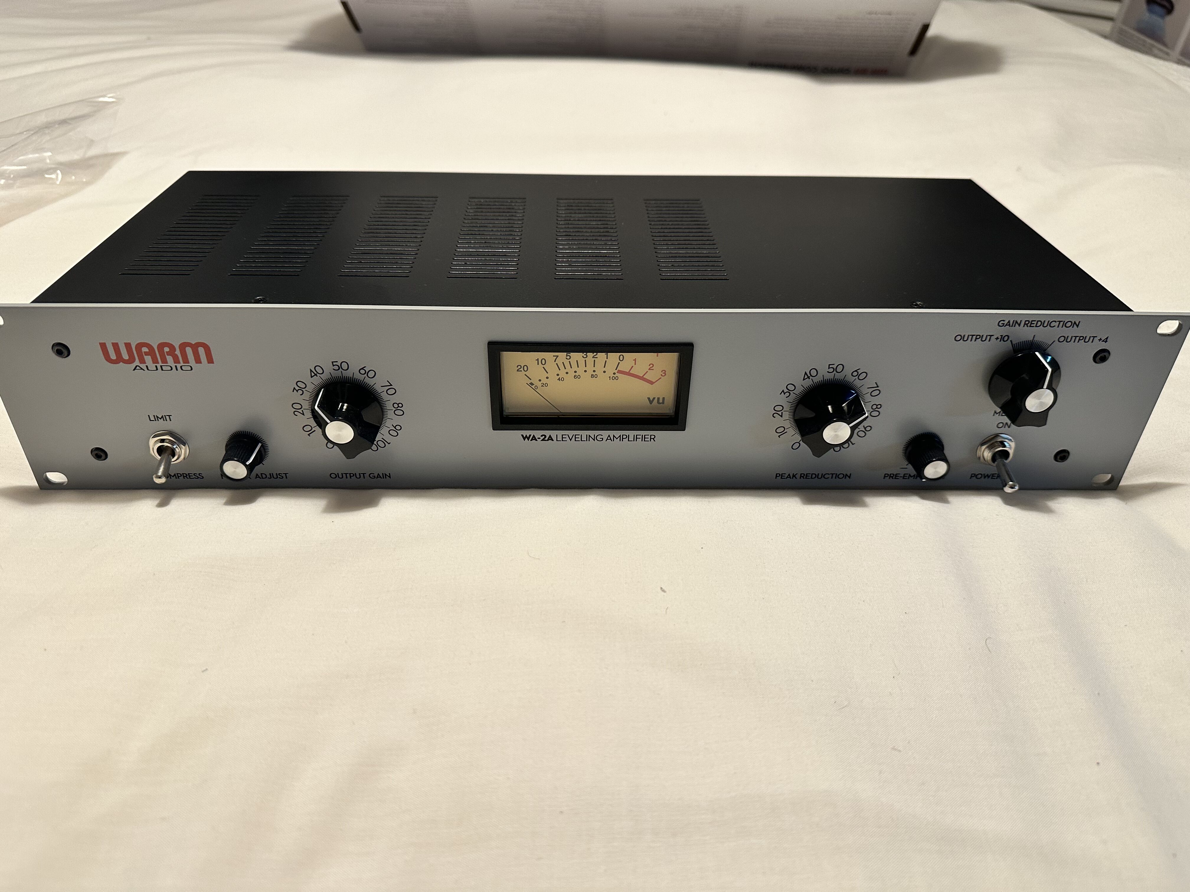 Vends Warm Audio WA-2A (Compresseur)