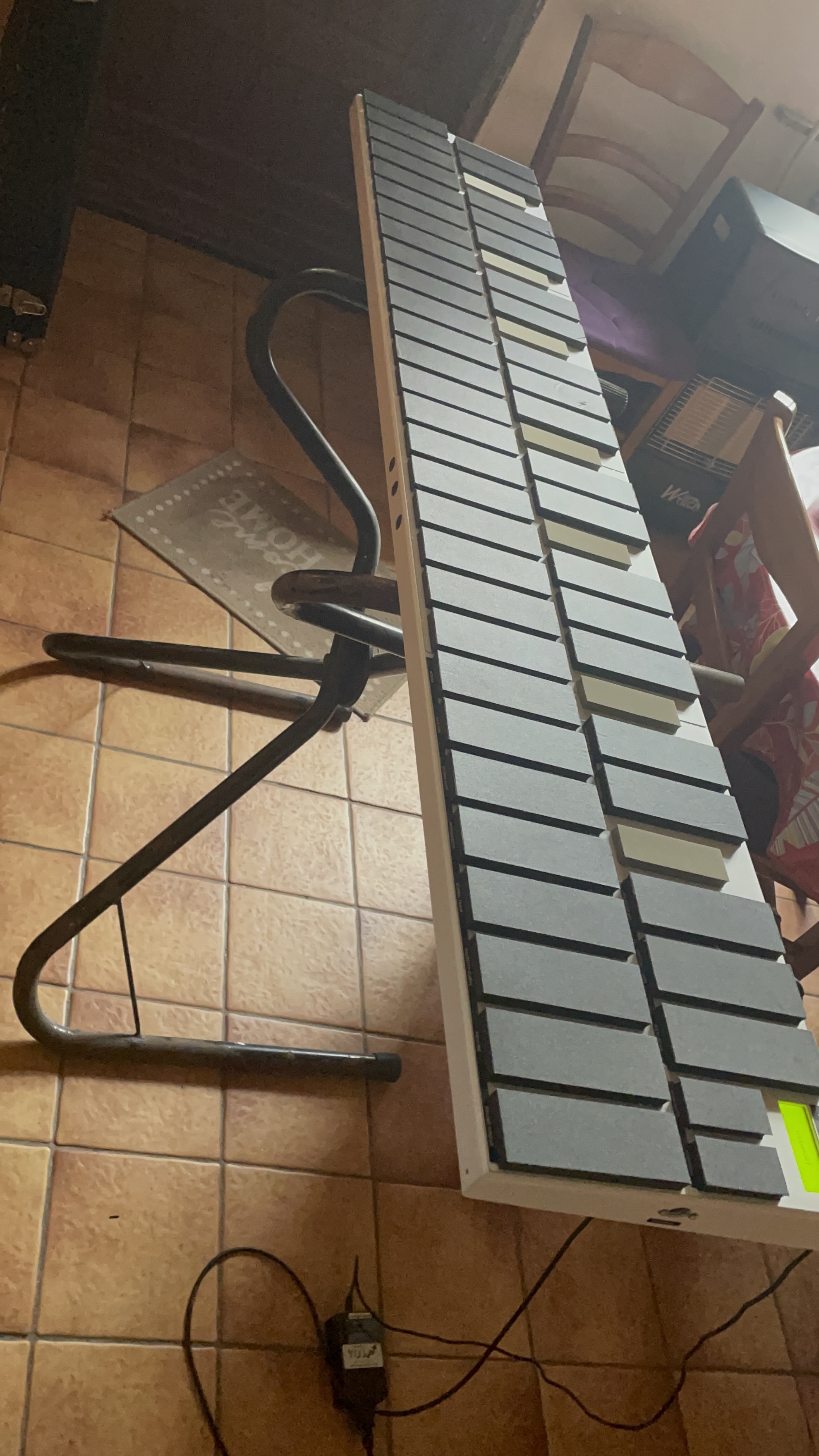 Vibekat 4 octaves mint + flightcase