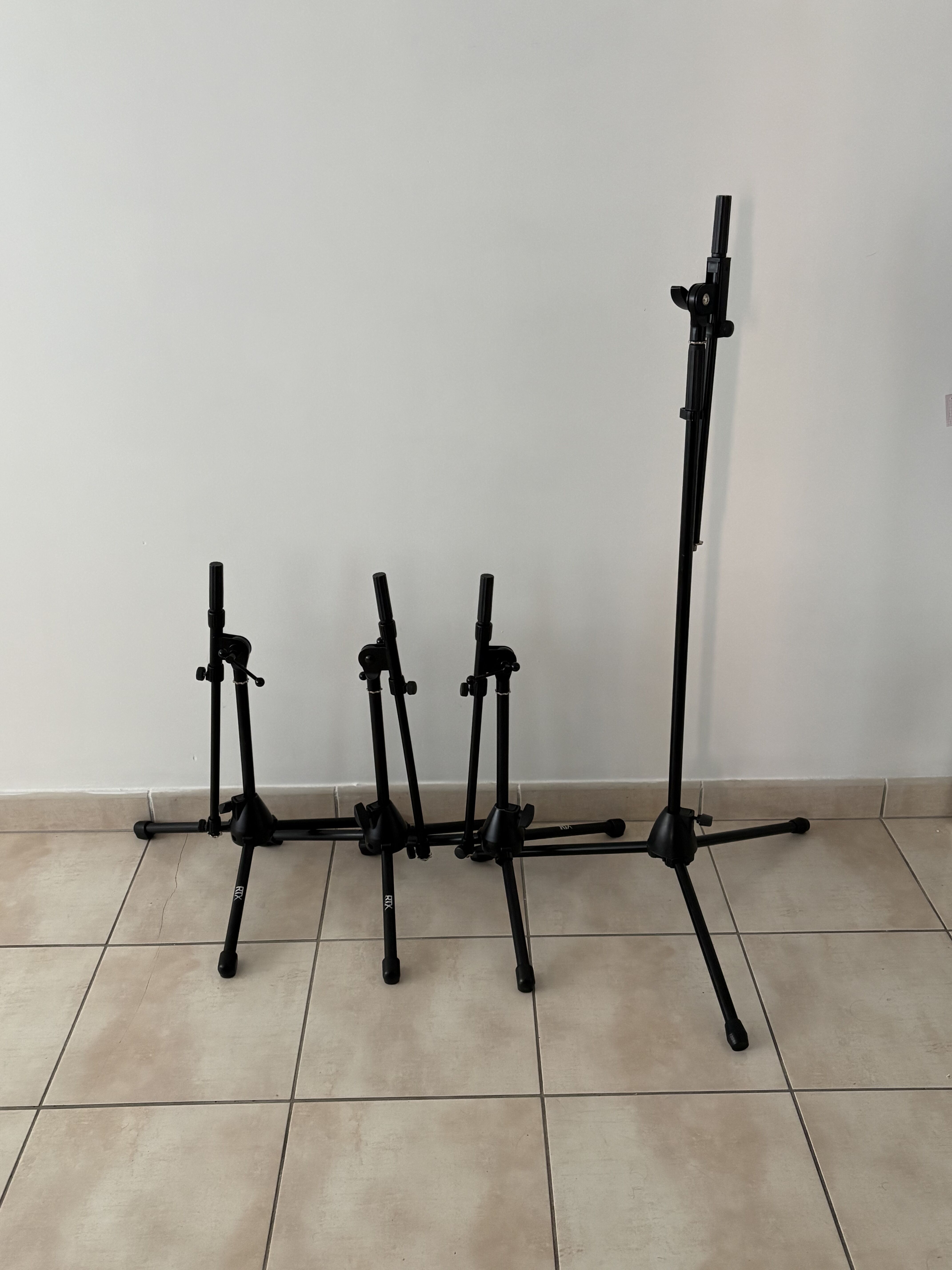 Etat neuf - Petits/grand pieds perche micro