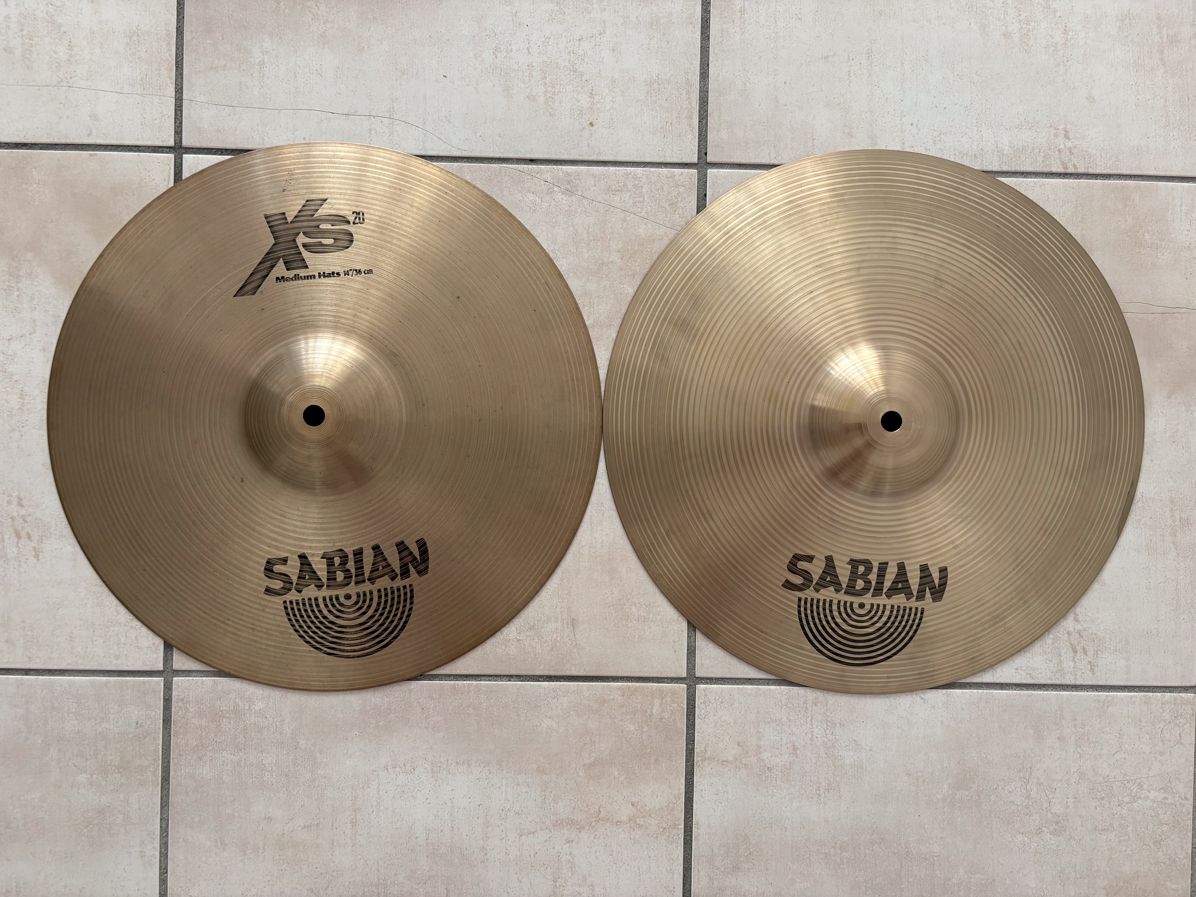 Bon état - Sabian XS20 hi-hat 14"